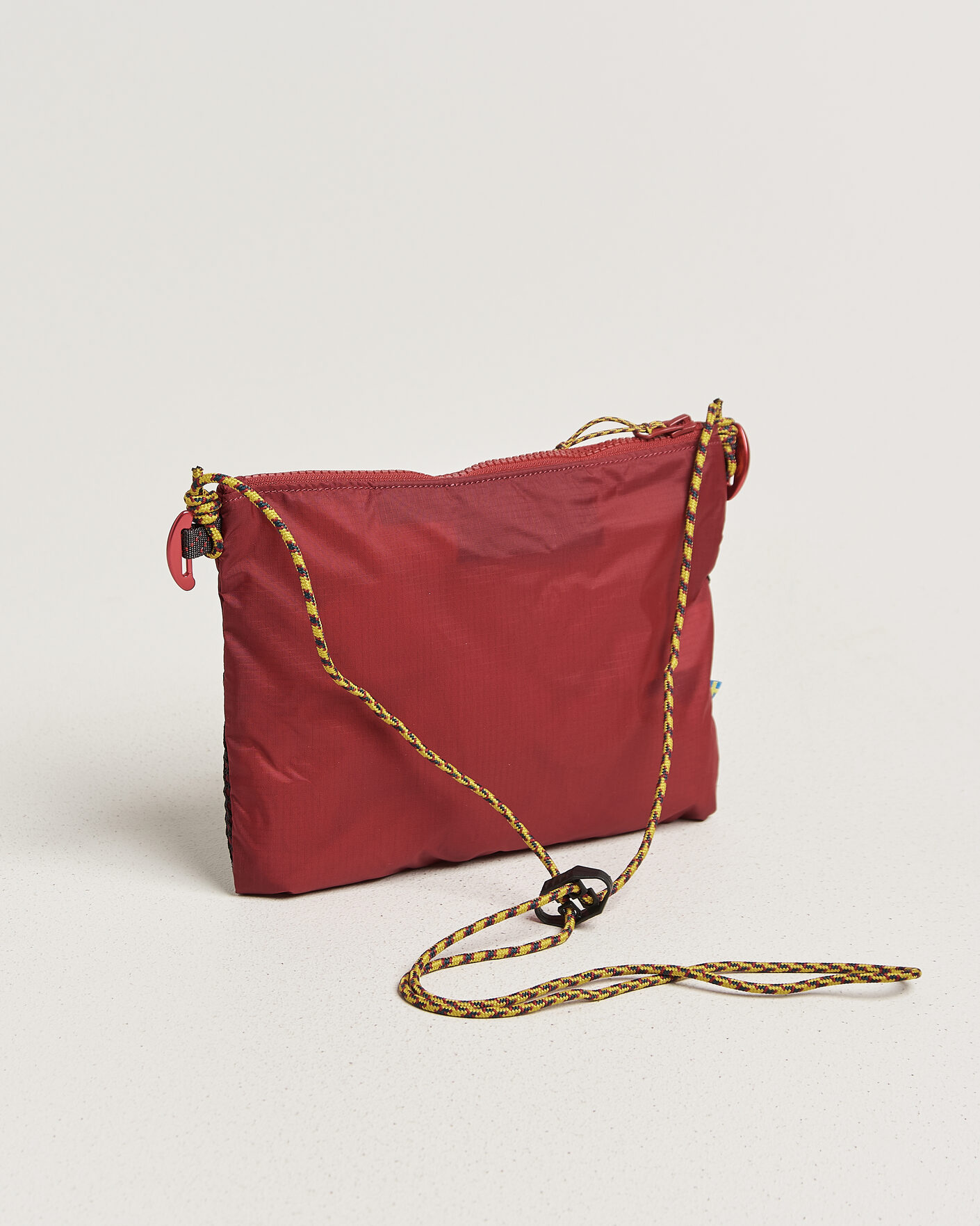 Men | Bags | Klättermusen | Algir Accessory Bag Medium Burnt Russet