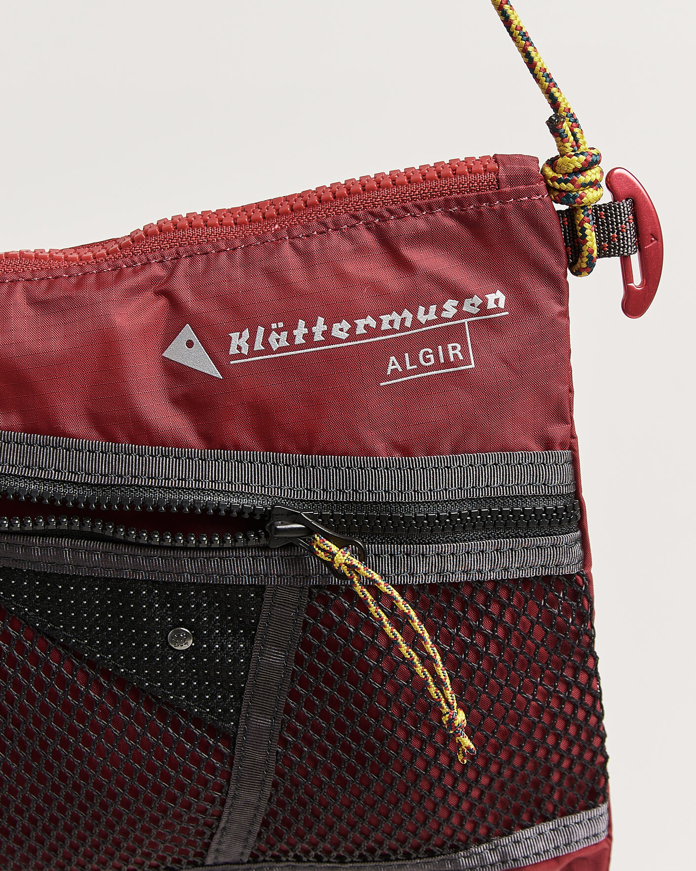 Men | Bags | Klättermusen | Algir Accessory Bag Medium Burnt Russet