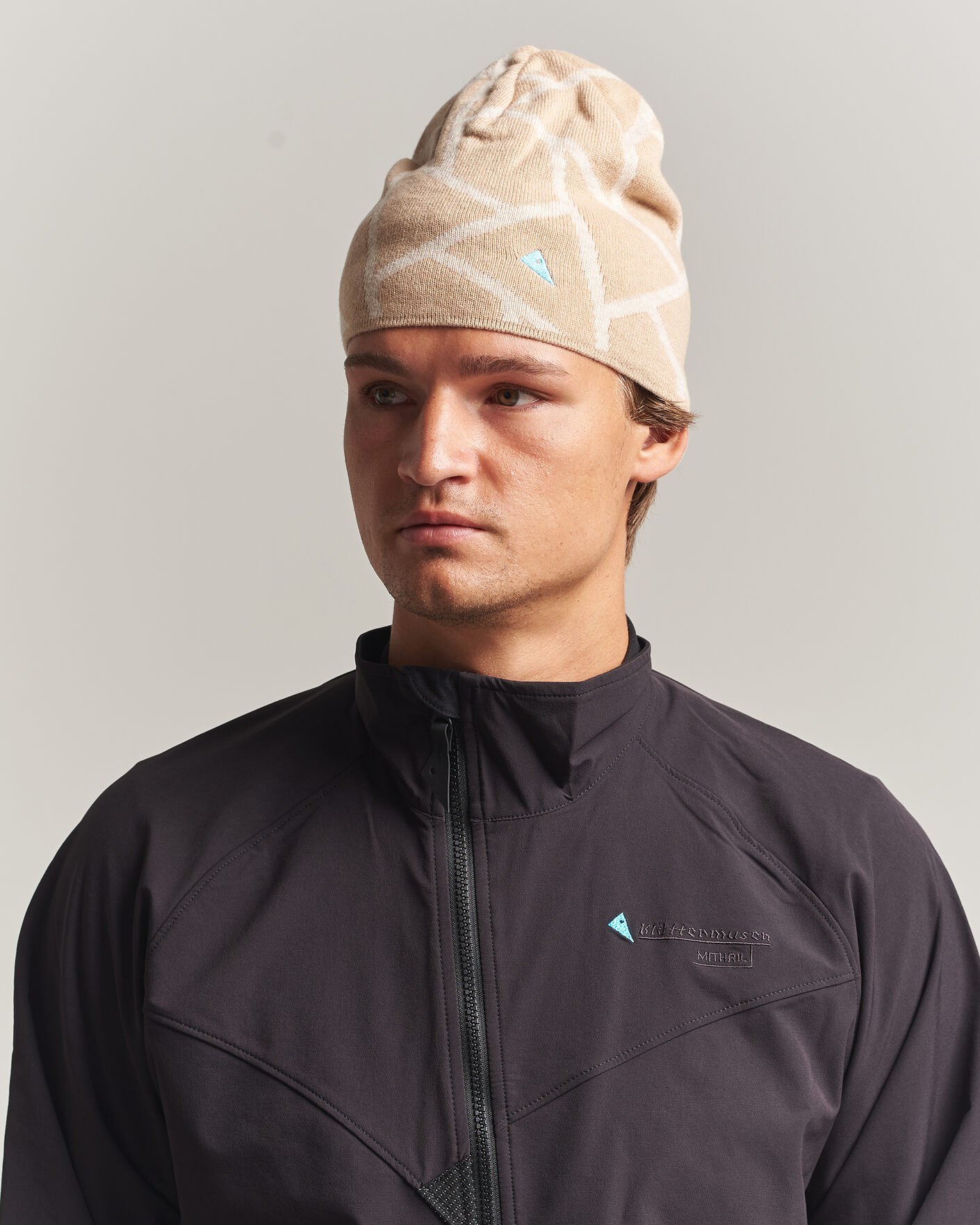 Men | Beanies | Klättermusen | Finn Beanie Warm Sand