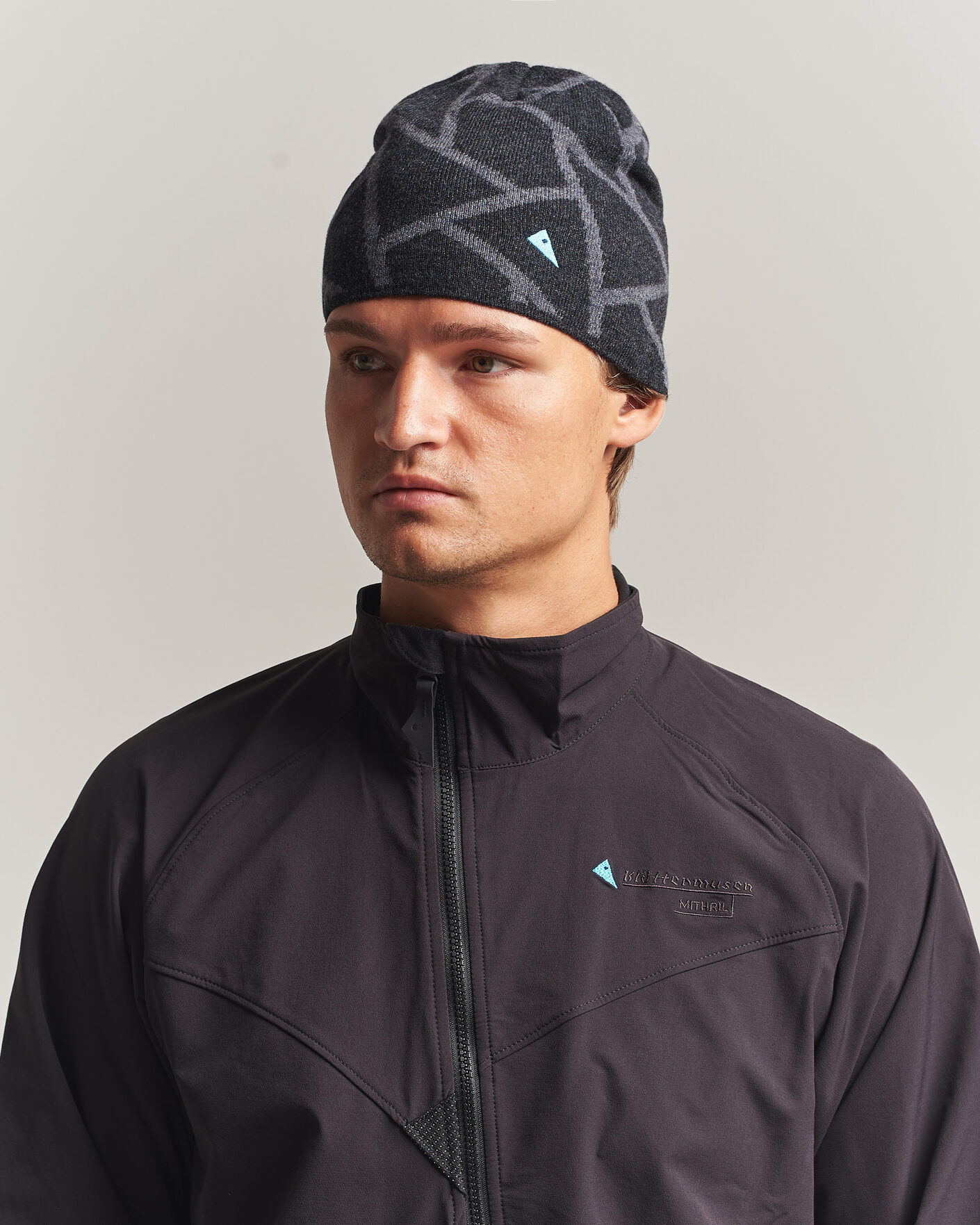 Men | Beanies | Klättermusen | Finn Beanie Raven