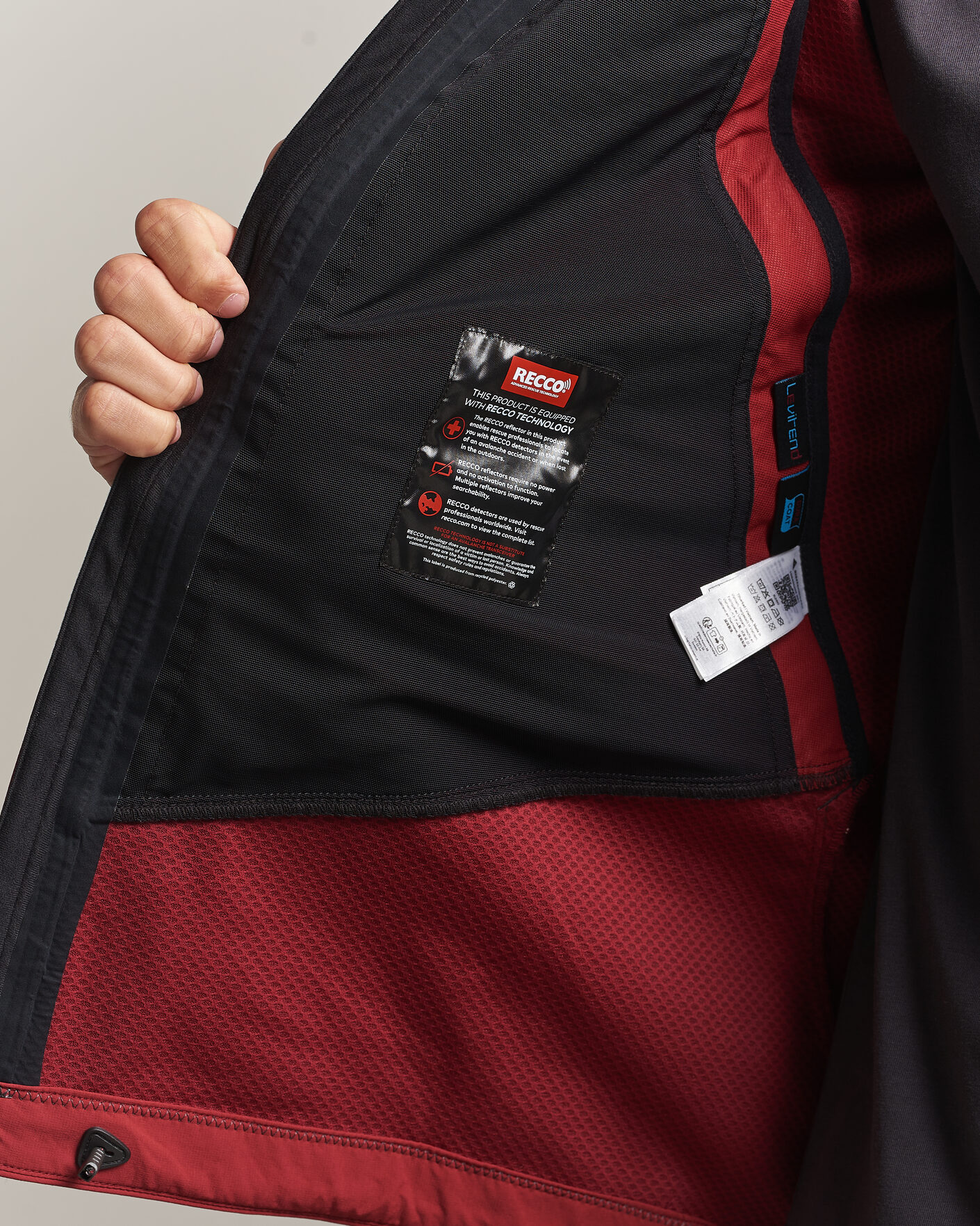Men | Coats & Jackets | Klättermusen | Jolner 3L Softshell Jacket Raven