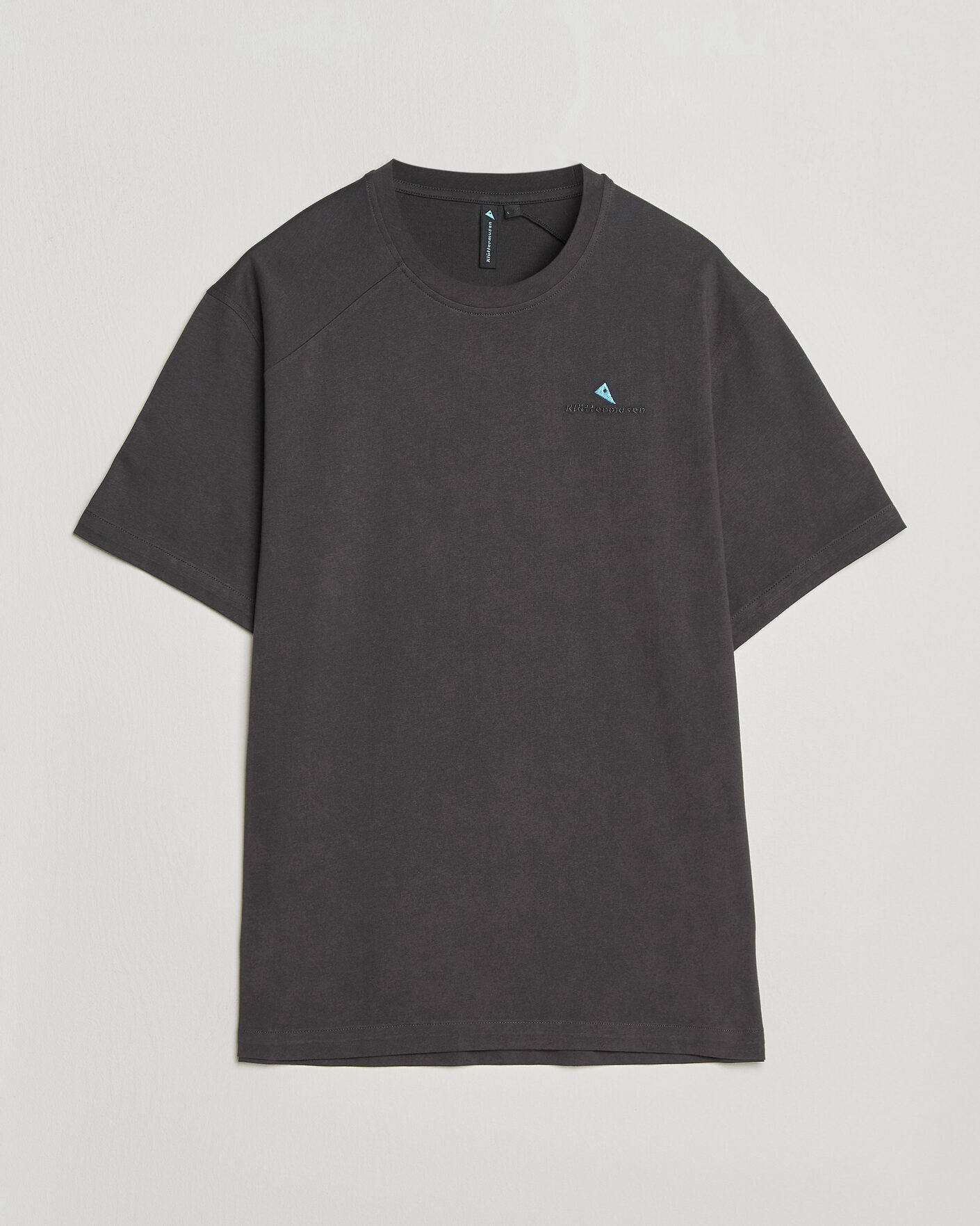 Men | T-Shirts | Klättermusen | Root Logo T-Shirt Raven
