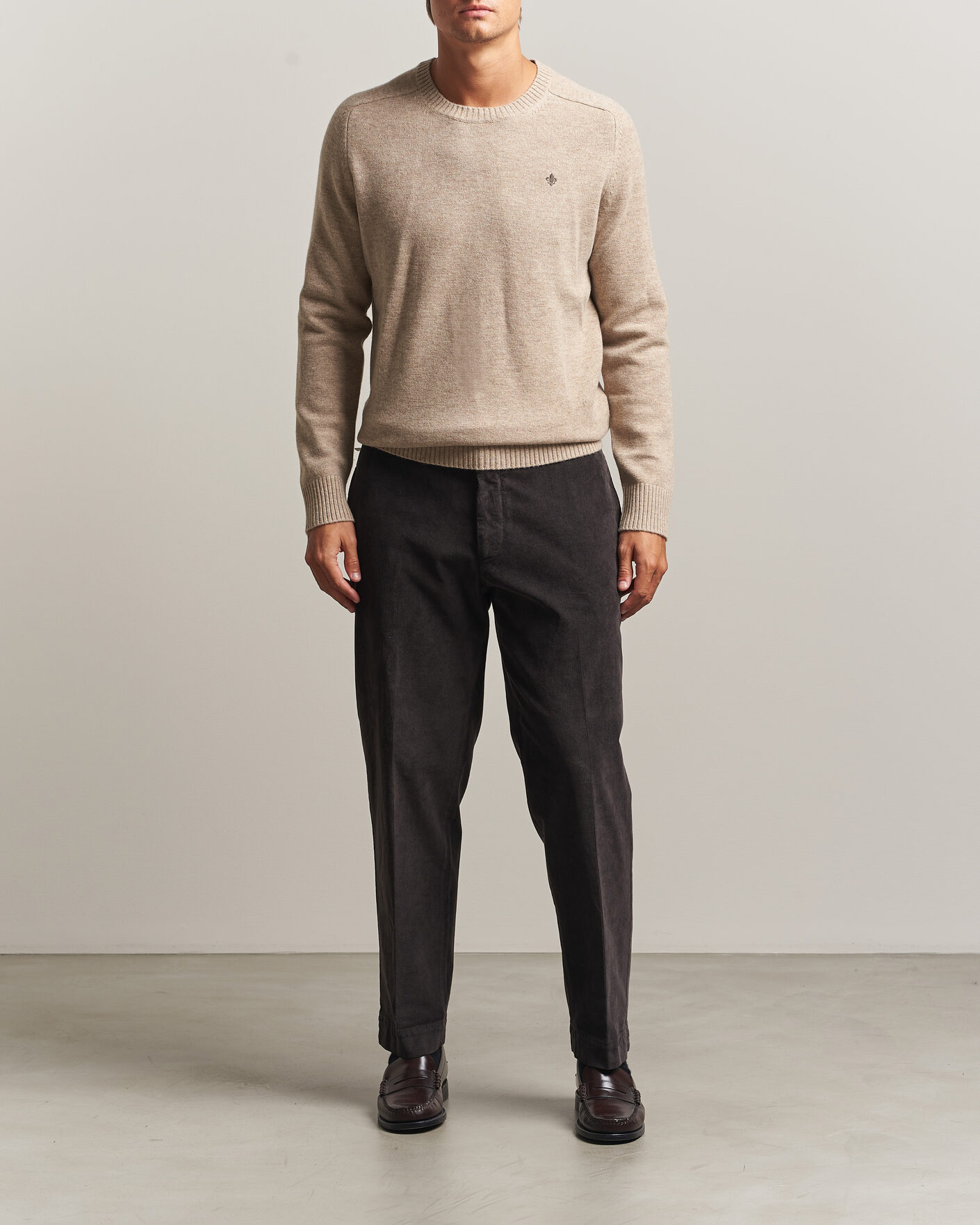 Men | Sweaters & Knitwear | Morris | Hertford Lambswool Crew Neck Khaki