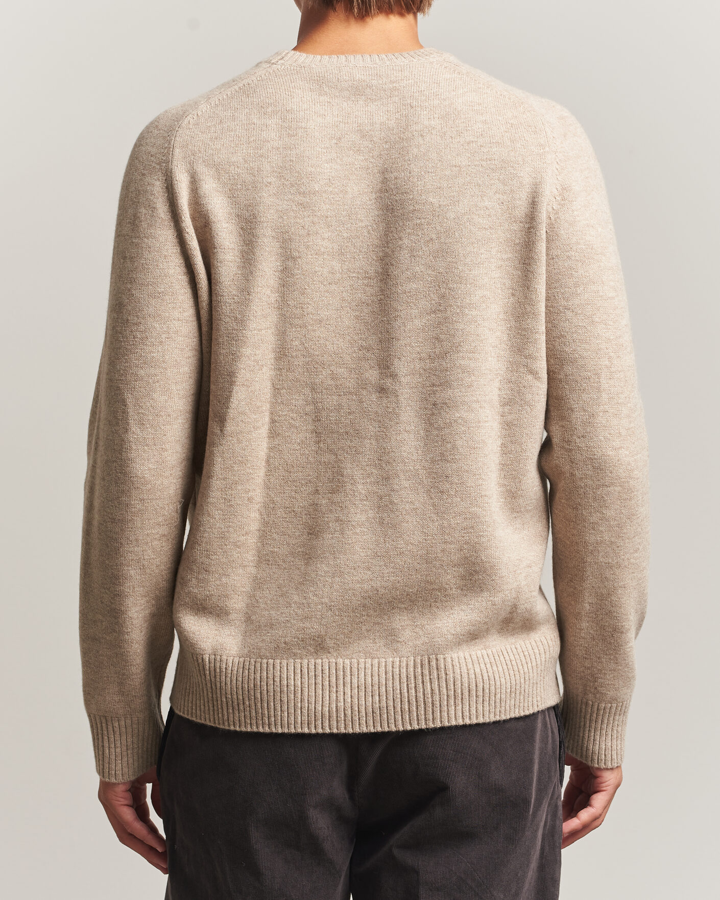 Men | Sweaters & Knitwear | Morris | Hertford Lambswool Crew Neck Khaki