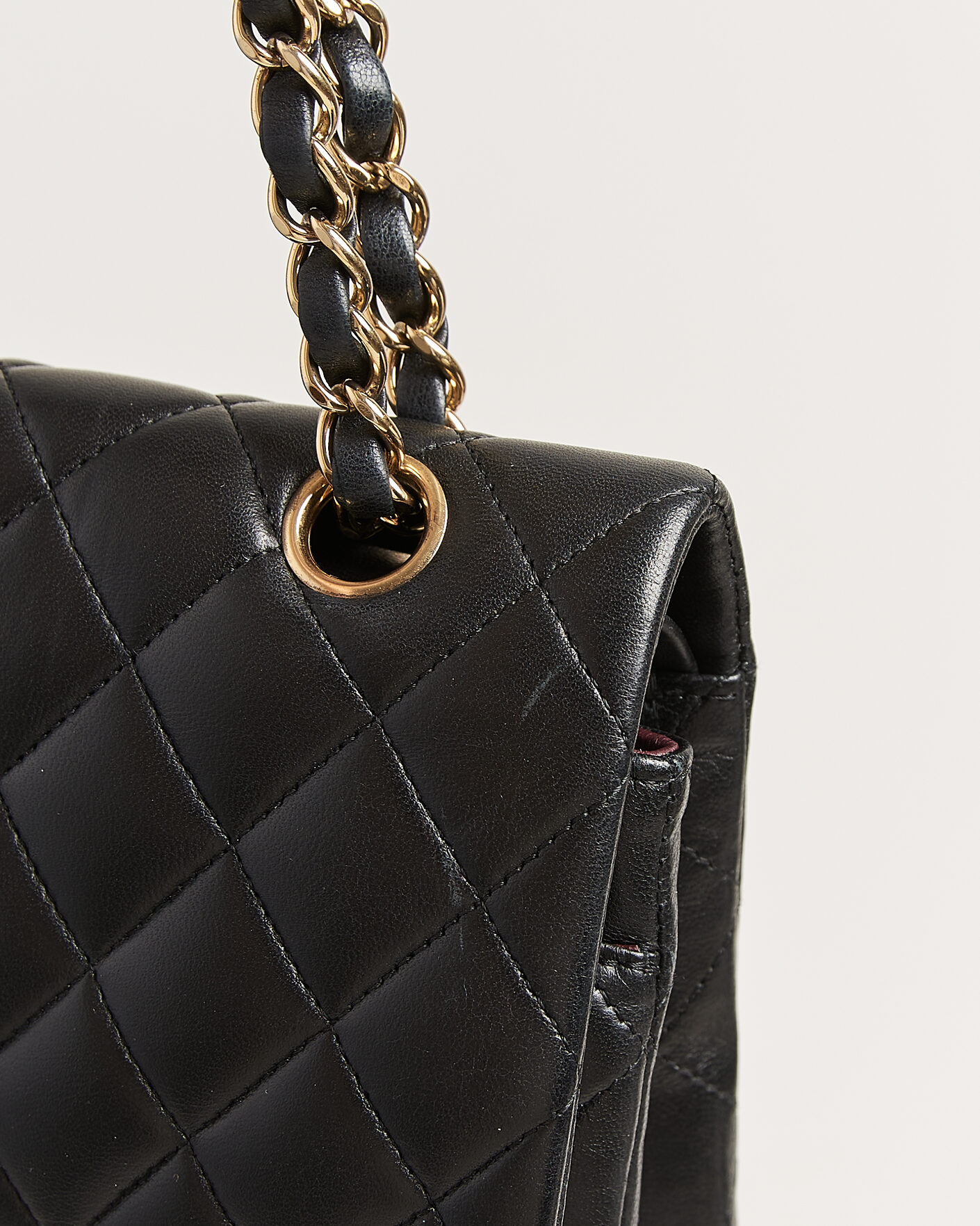 Men | Chanel Pre-Owned Classic Medium Double Flap Bag Lambskin Black | Chanel Pre-Owned | Classic Medium Double Flap Bag Lambskin Black