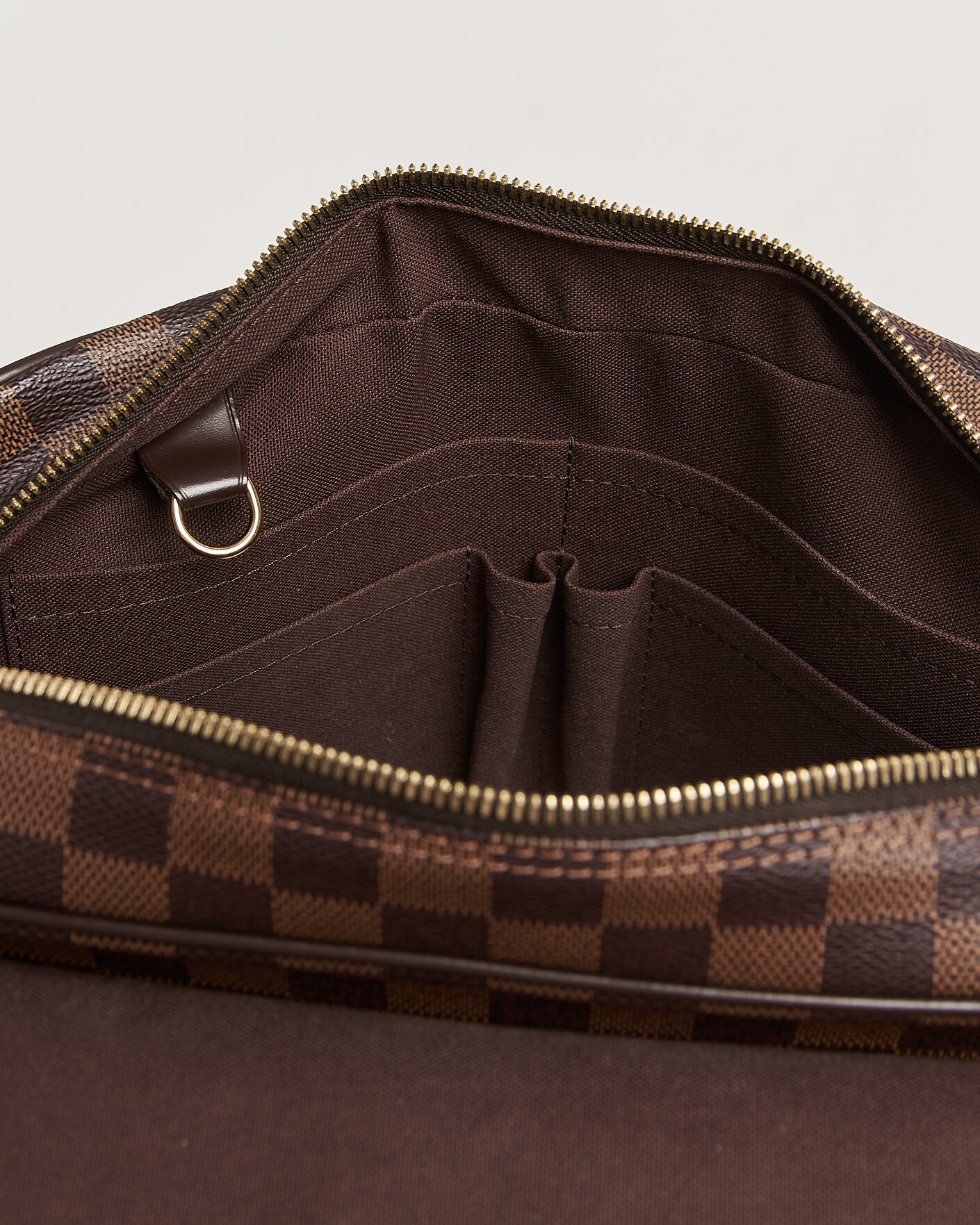 Men | Pre-Owned & Vintage Bags | Louis Vuitton Pre-Owned | Messenger Bag Damier Ebene