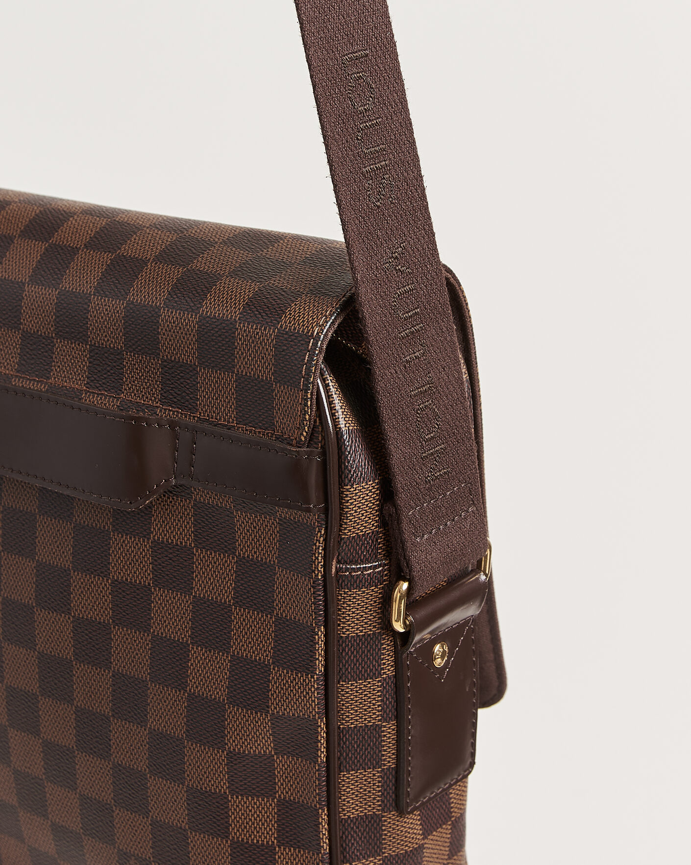 Men | Pre-Owned & Vintage Bags | Louis Vuitton Pre-Owned | Messenger Bag Damier Ebene