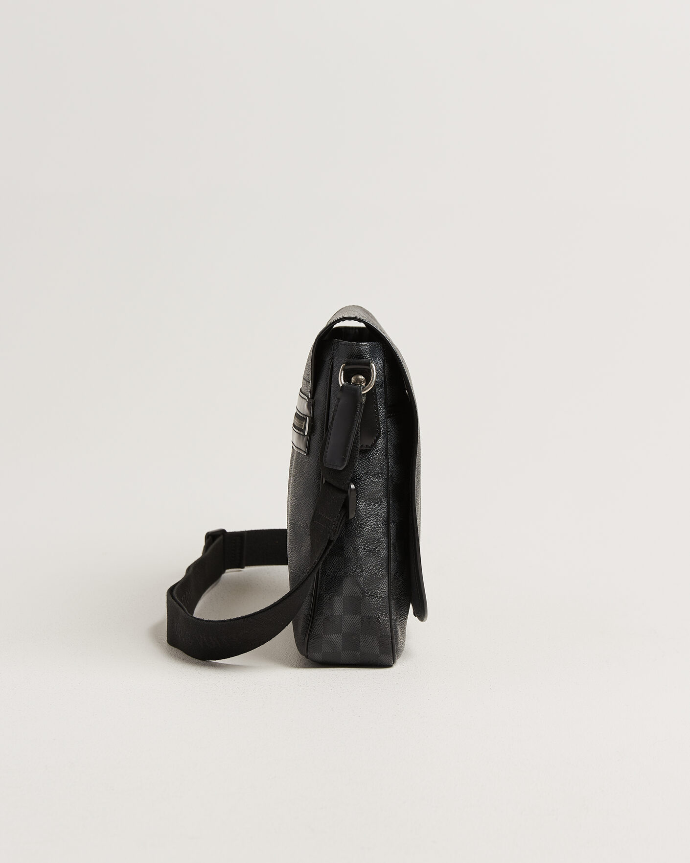 Men | Pre-Owned & Vintage Bags | Louis Vuitton Pre-Owned | Daniel MM Shoulder Bag Damier Graphite