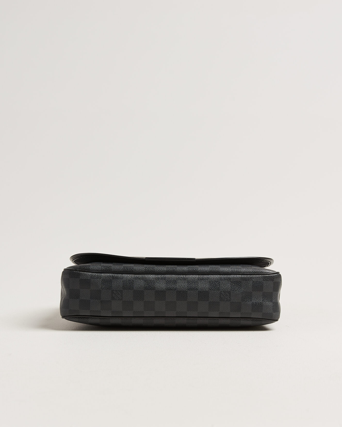 Men | Pre-Owned & Vintage Bags | Louis Vuitton Pre-Owned | Daniel MM Shoulder Bag Damier Graphite
