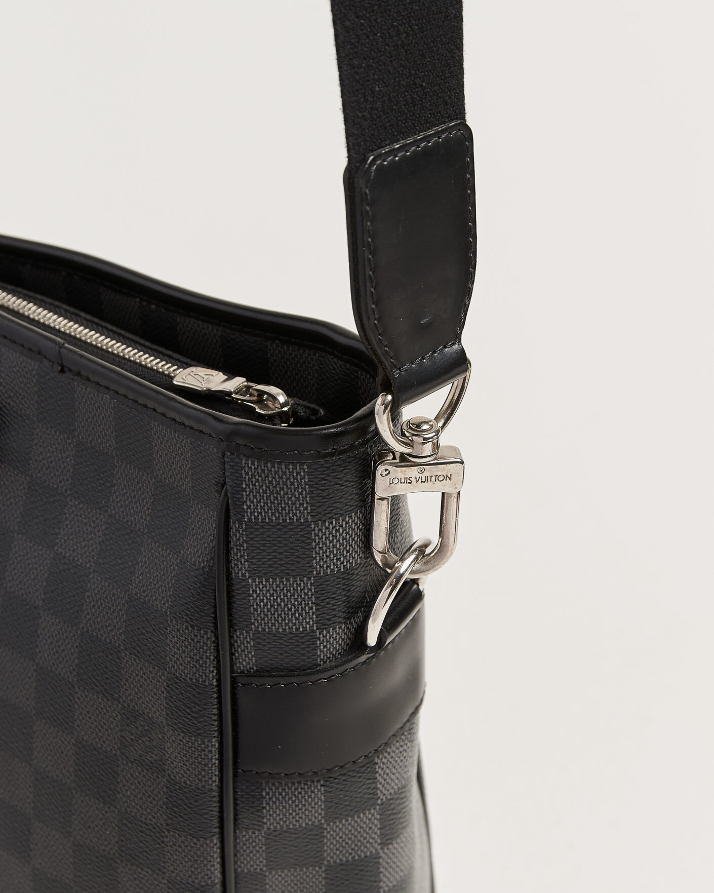 Men | Pre-Owned & Vintage Bags | Louis Vuitton Pre-Owned | Tadao Tote Bag Damier Graphite
