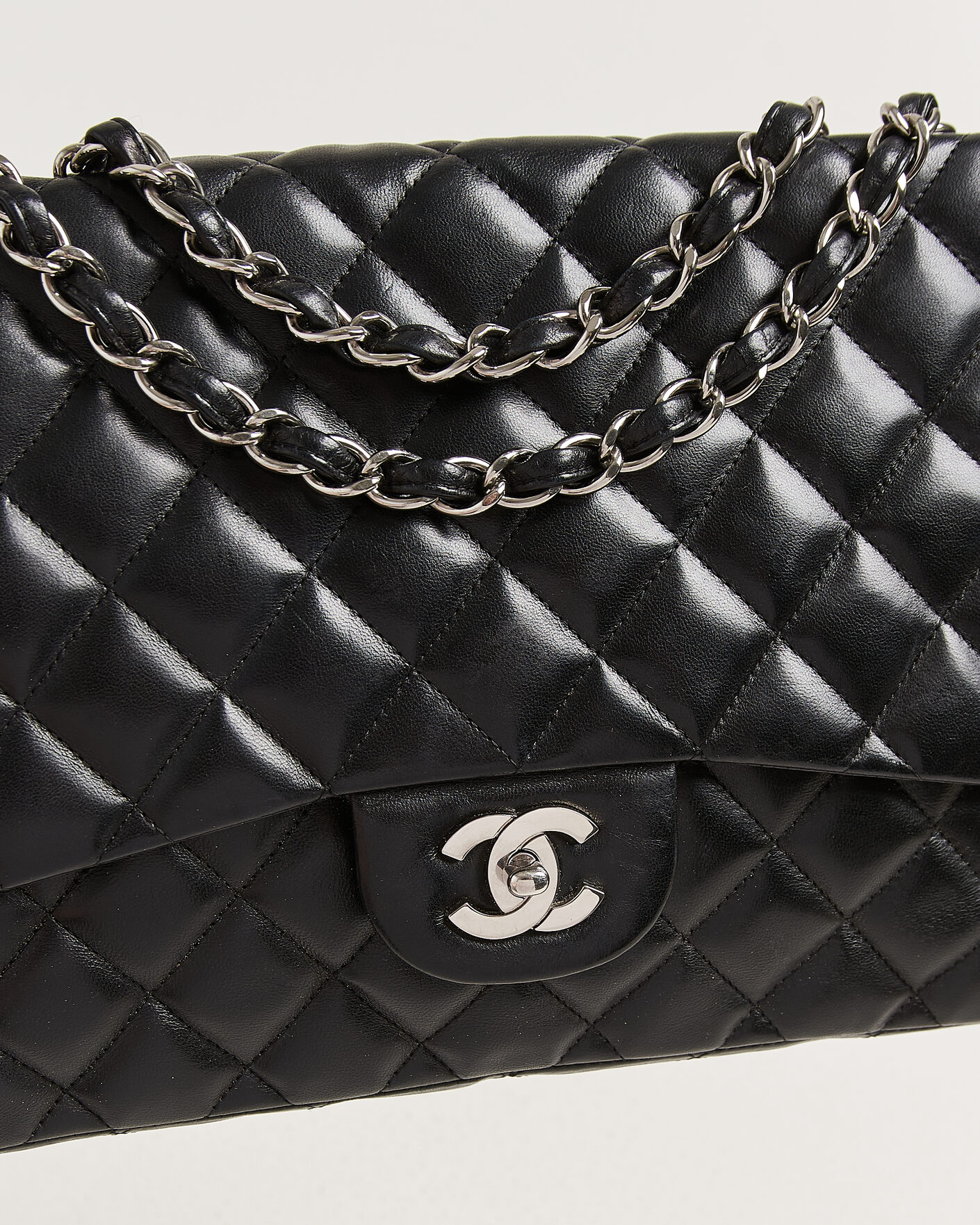 Men | Chanel Pre-Owned Classic Jumbo Single Flap Bag Lambskin Black | Chanel Pre-Owned | Classic Jumbo Single Flap Bag Lambskin Black
