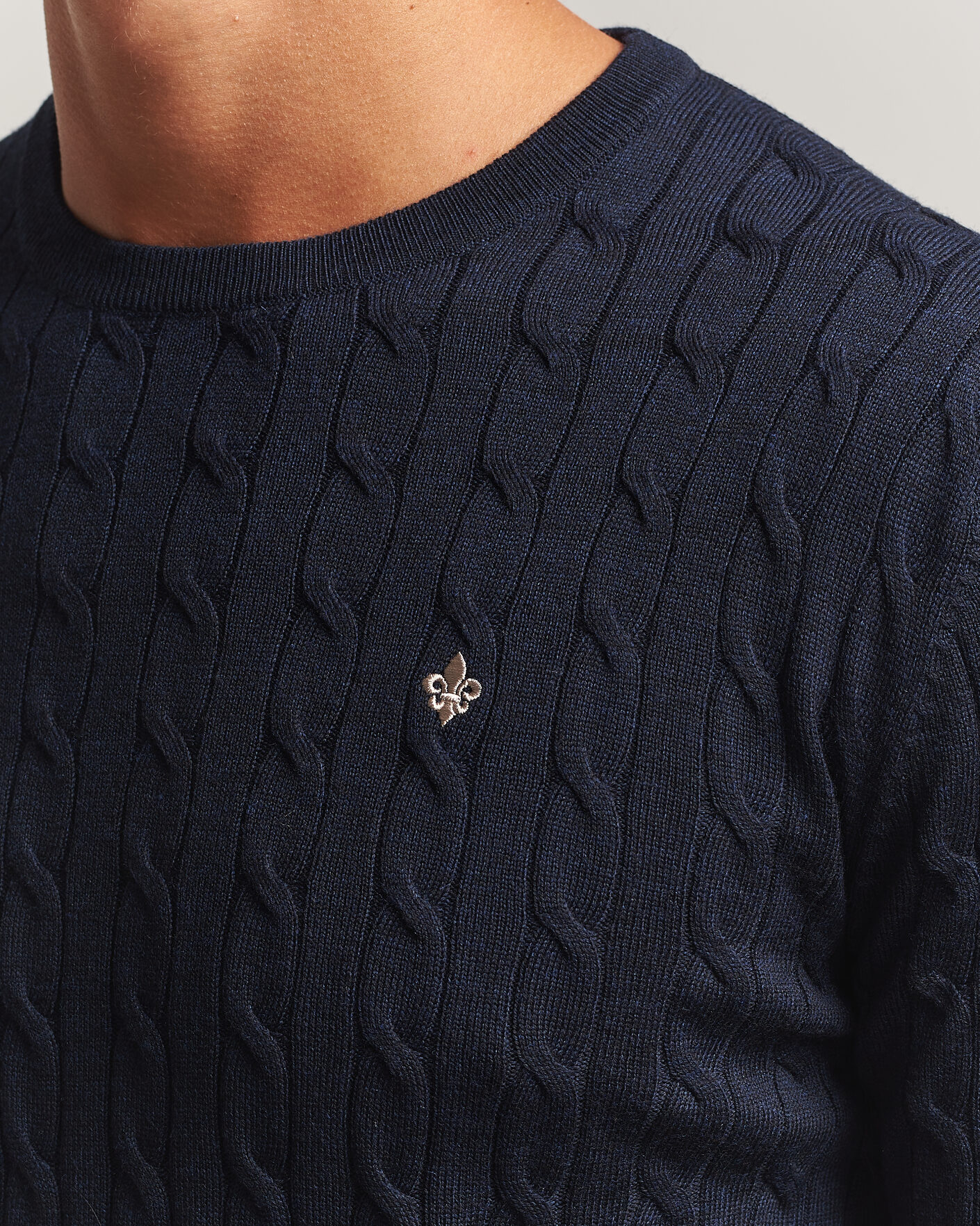Men | Sweaters & Knitwear | Morris | Merino Cable O-Neck Navy