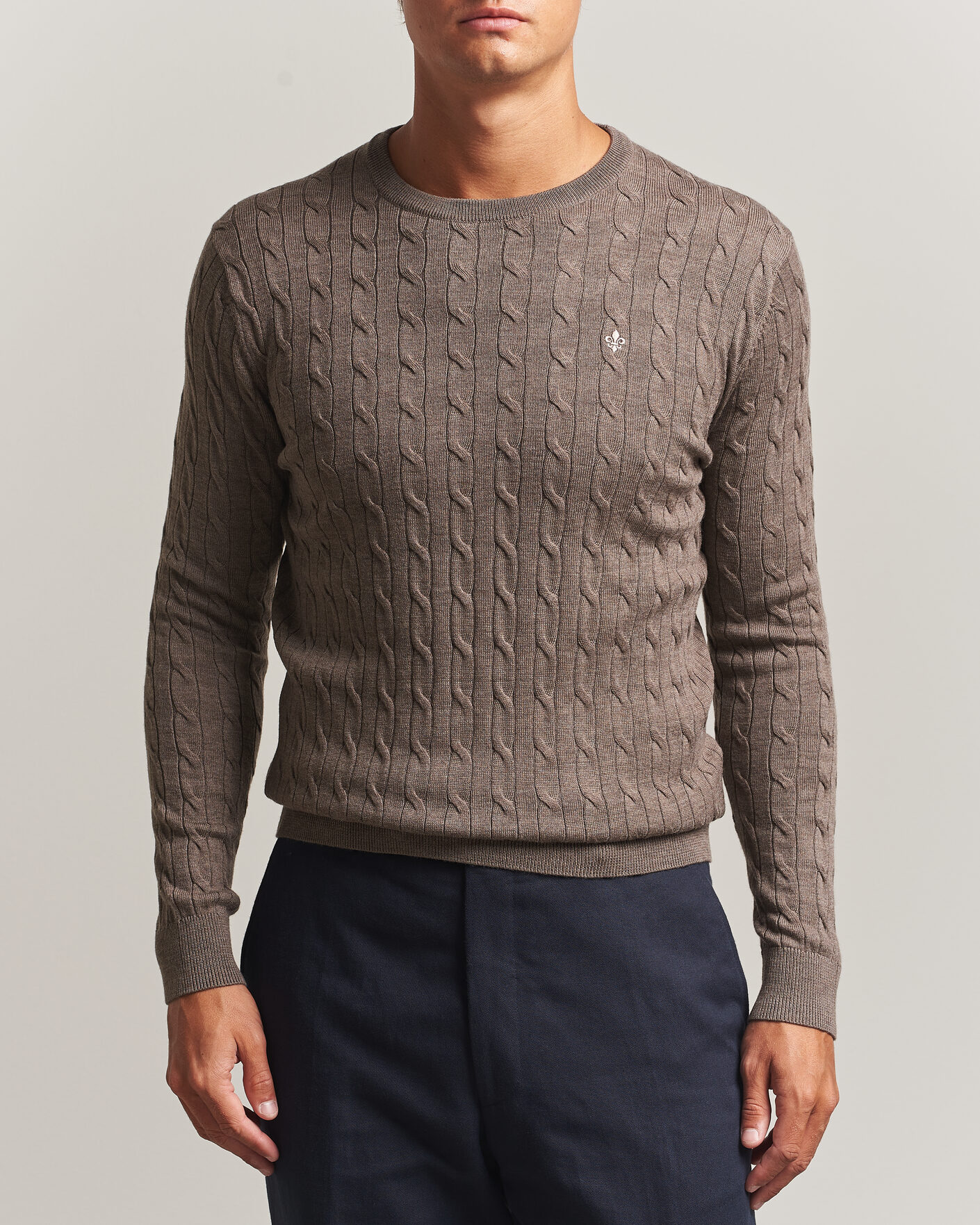 Men | Sweaters & Knitwear | Morris | Merino Cable O-Neck Brown