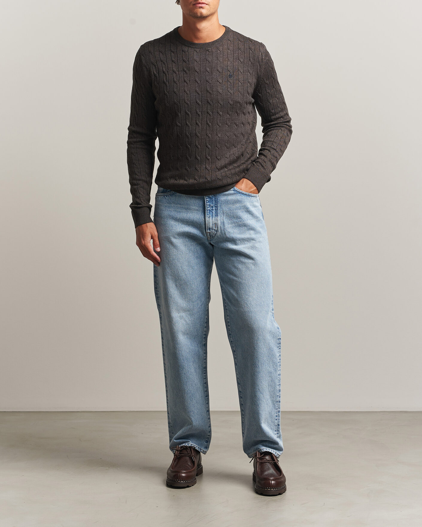 Men | Sweaters & Knitwear | Morris | Merino Cable O-Neck Brown