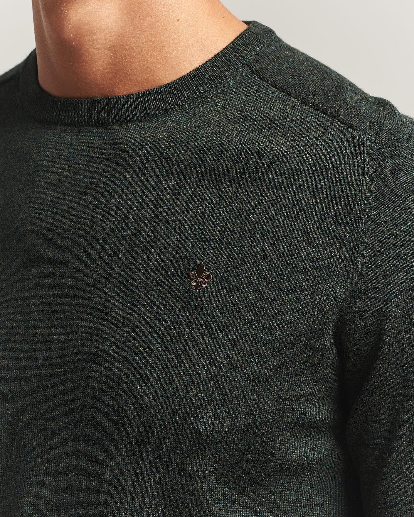 Men | Sweaters & Knitwear | Morris | Merino O-Neck Olive