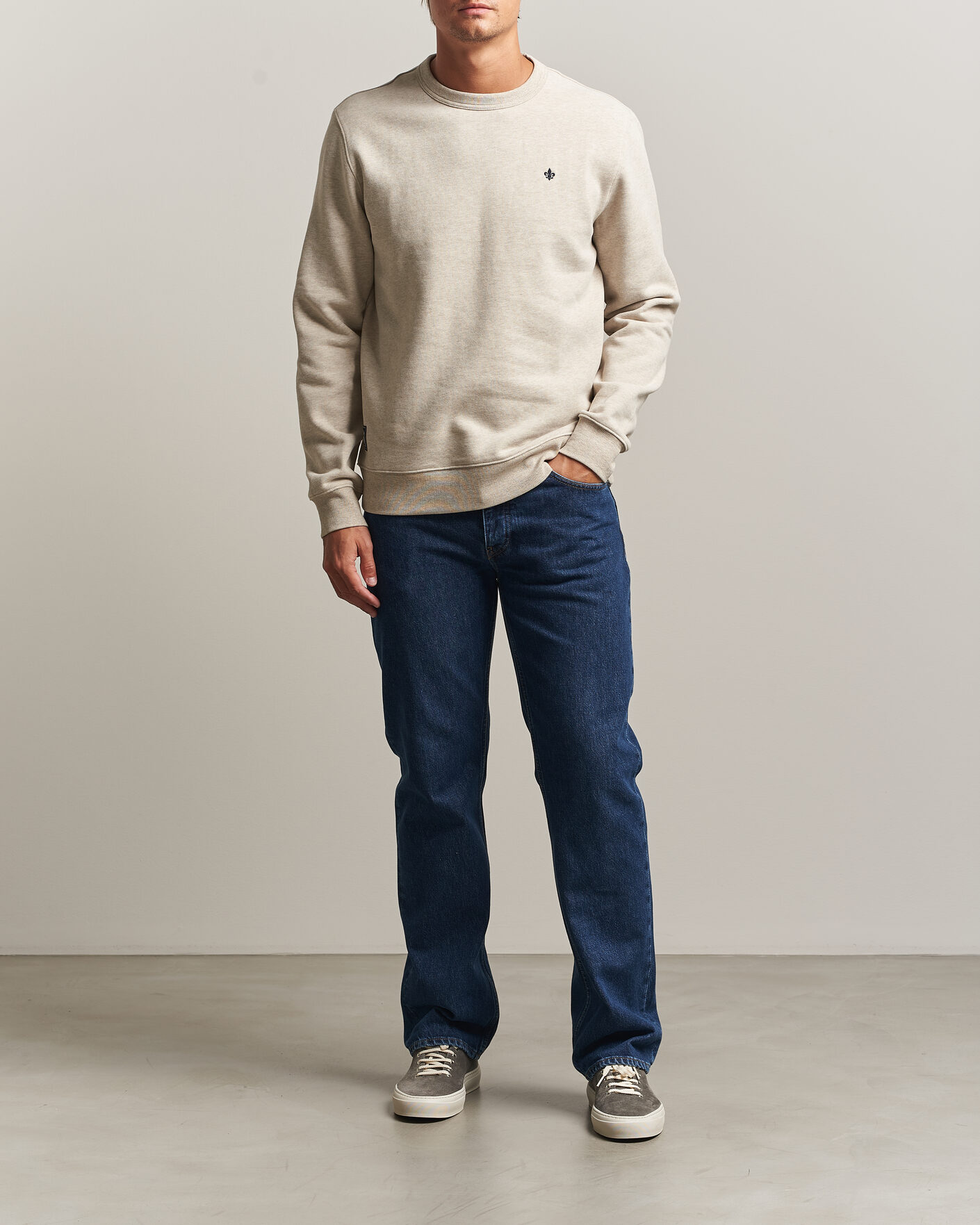 Men | Sweaters & Knitwear | Morris | Brandon Lily Sweatshirt Khaki