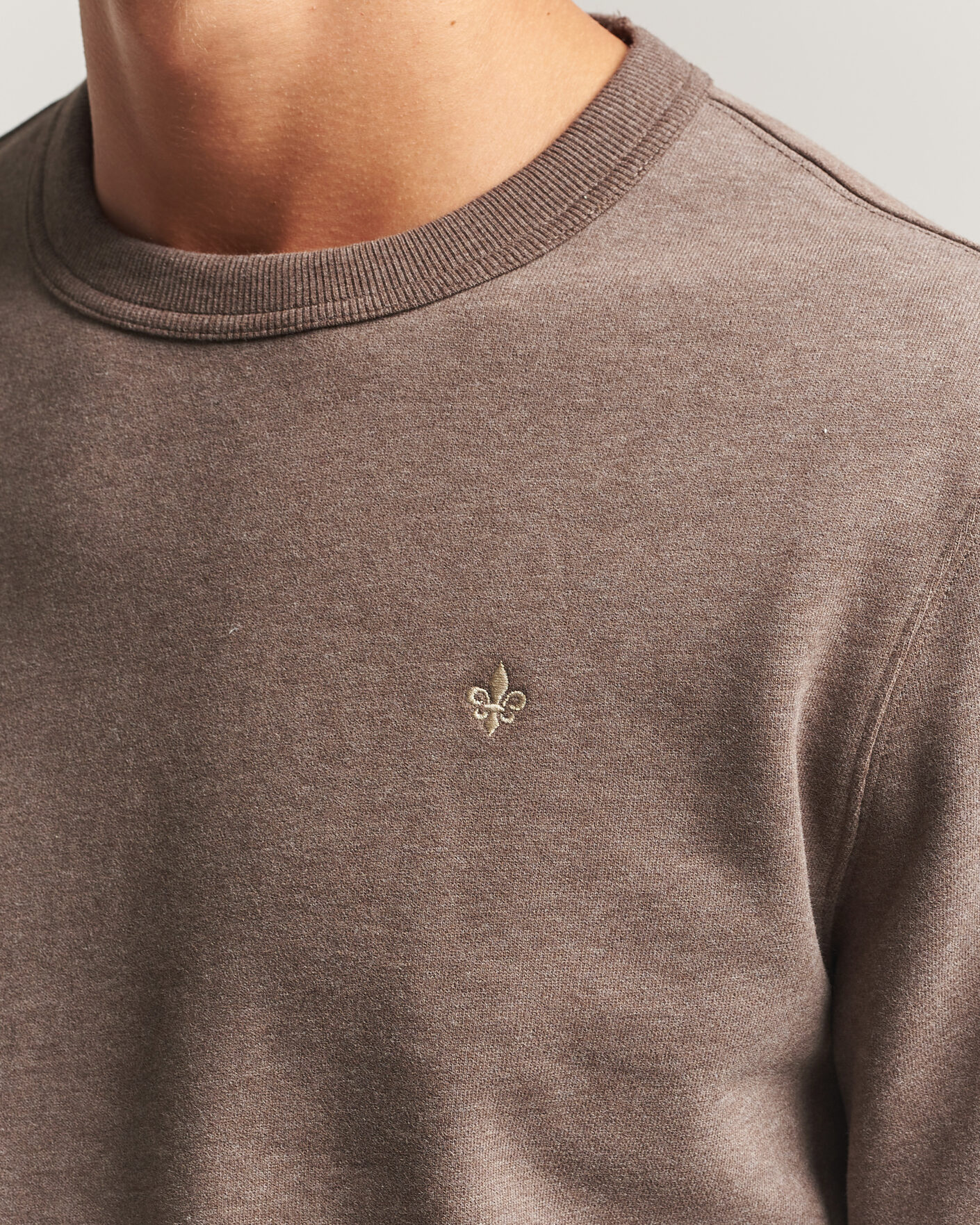 Men | Sweaters & Knitwear | Morris | Brandon Lily Sweatshirt Brown