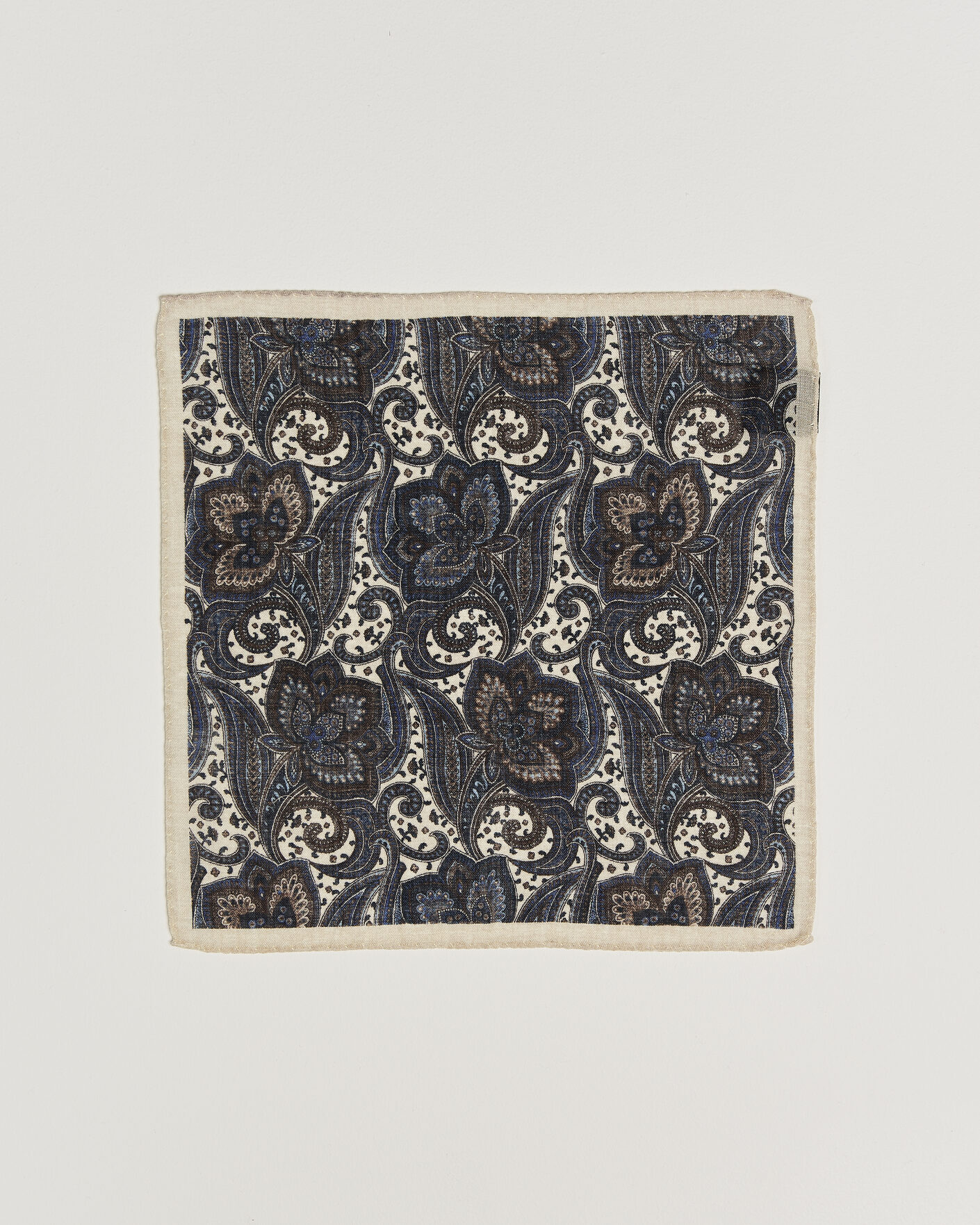 Men | Pocket Squares | Amanda Christensen | Wool Large Paisley Pocket Square Cream