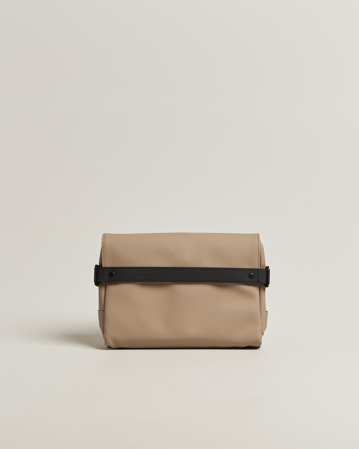Men | Bags | RAINS | OTG Washbag Beige