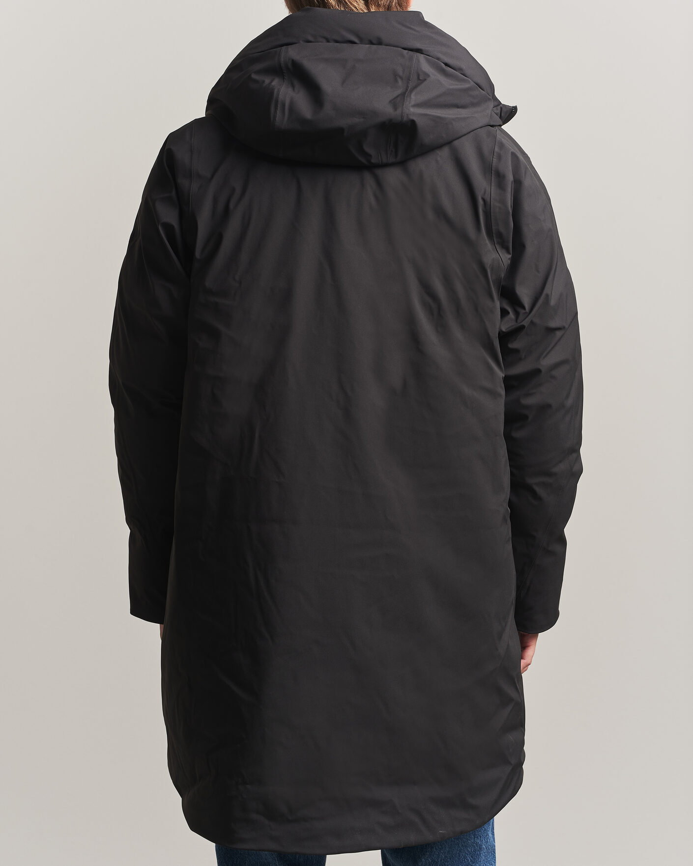 Men | Coats & Jackets | RAINS | Sarna Long Puffer Jacket Black