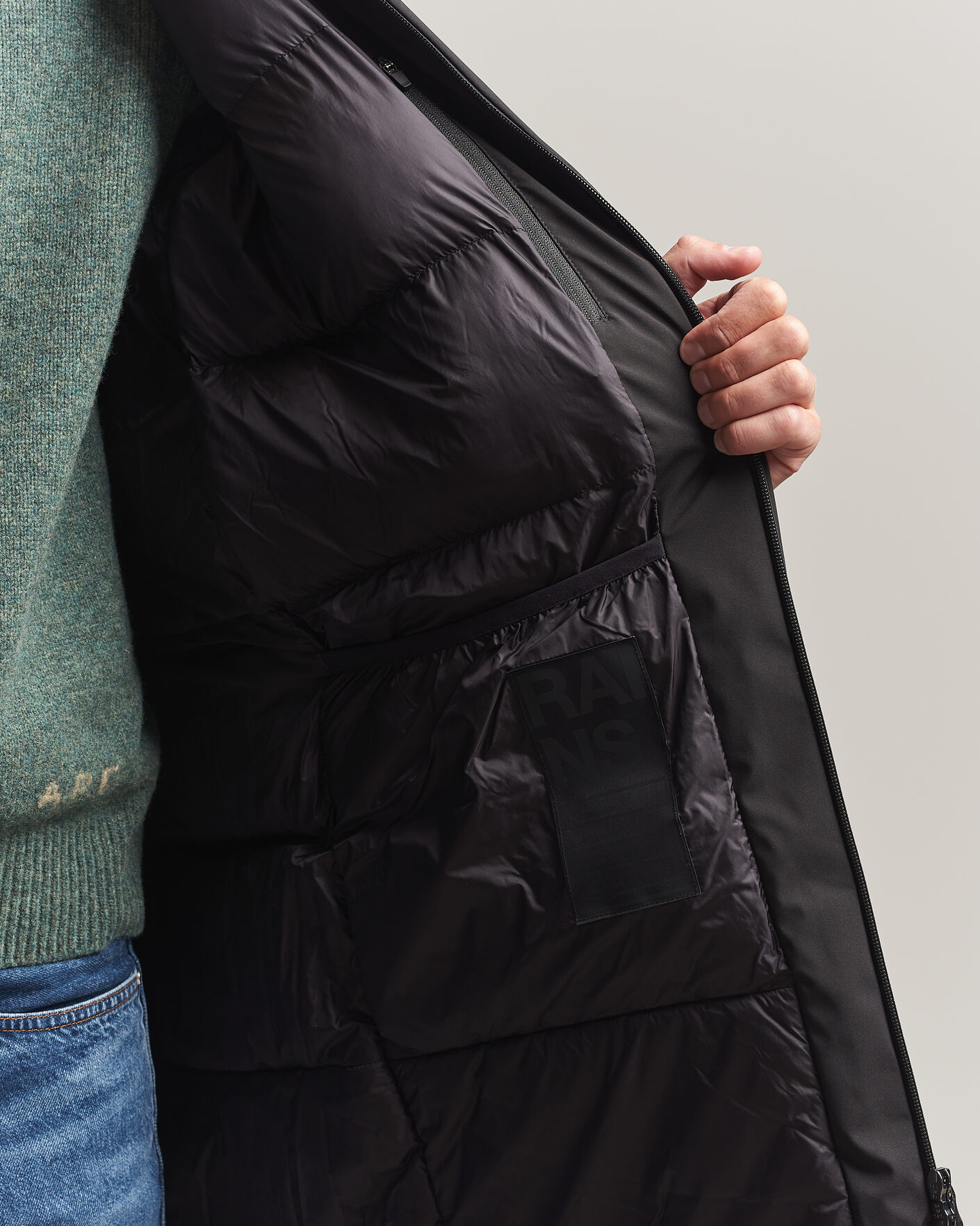 Men | Coats & Jackets | RAINS | Sarna Long Puffer Jacket Black