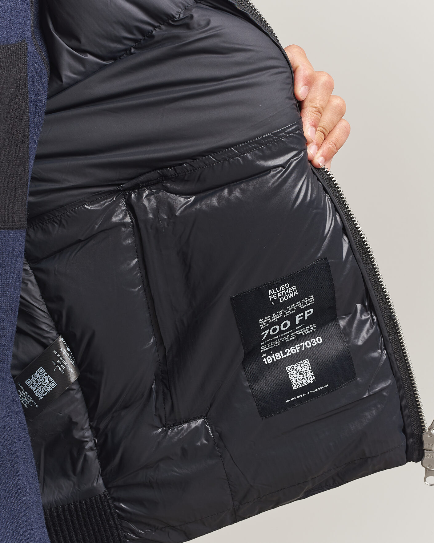 Men | Coats & Jackets | Sail Racing | Ridge Hooded Hybrid Jacket Carbon