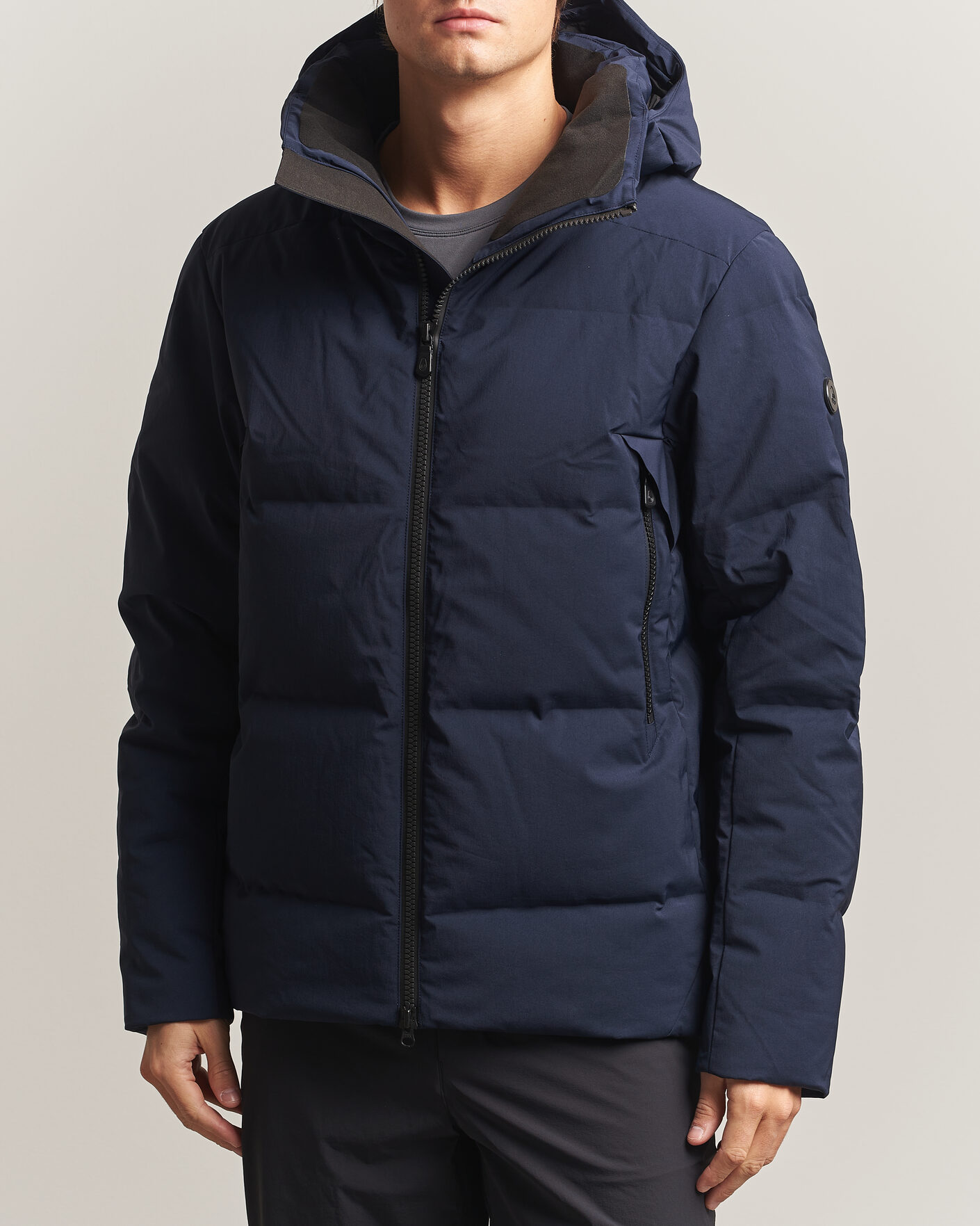Men | Coats & Jackets | Sail Racing | Arc Down Hooded Jacket Dark Navy