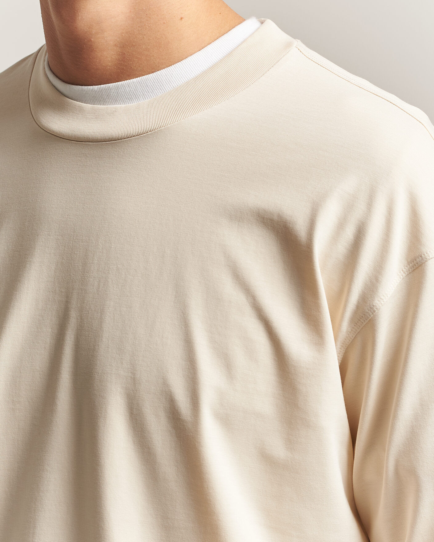 Men | T-Shirts | NN07 | Lionel Suvin Cotton Long Sleeve T-Shirt Ivory
