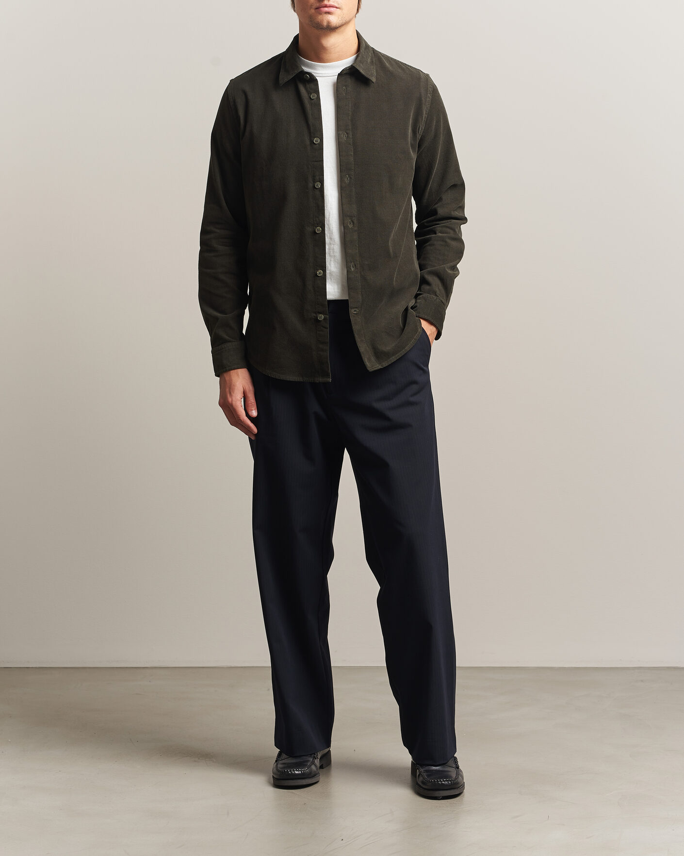 Men | Shirts | NN07 | Asher Baby Cord Shirt Capers Green