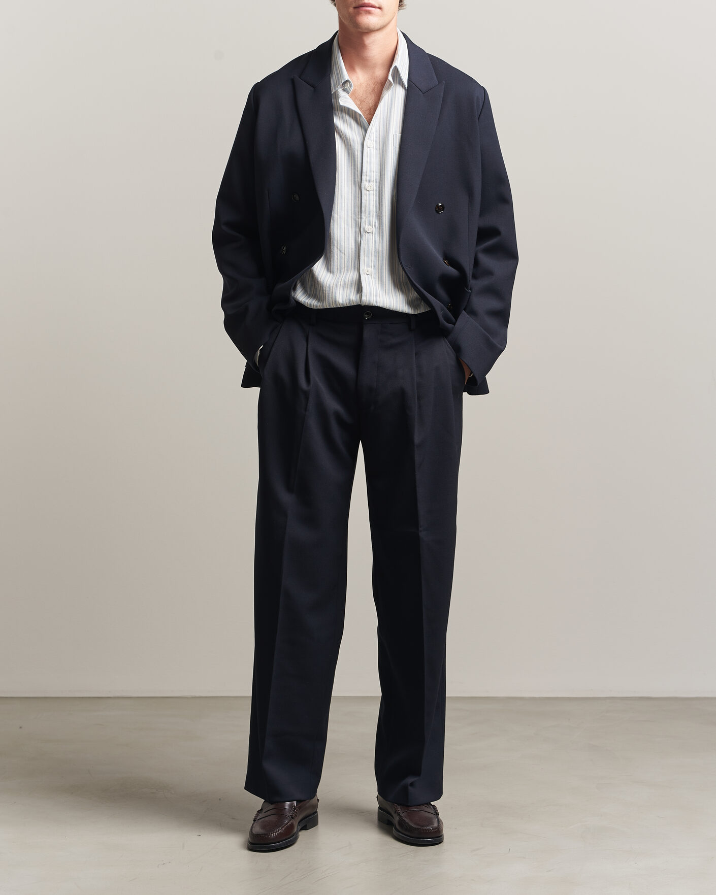 Men | Trousers | NN07 | Justin Wool Pleated Suit Trousers Deep Navy