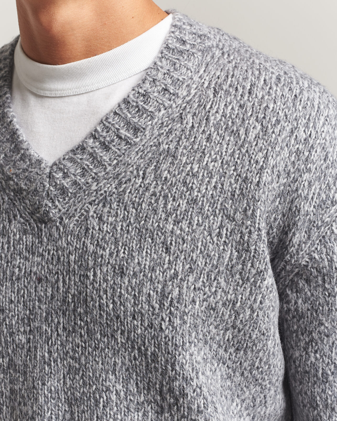Men | Sweaters & Knitwear | NN07 | Flint Wool Knitted V-Neck Grey Melange