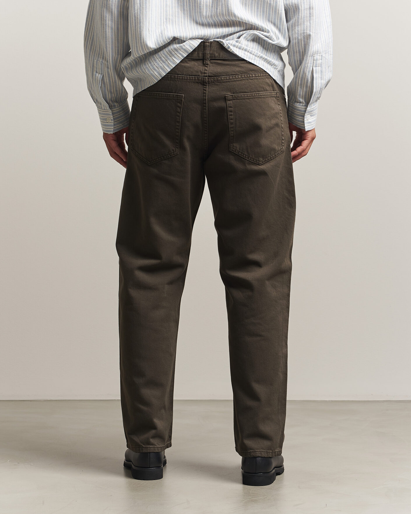 Men | Trousers | NN07 | Otis Relaxed Fit Jeans Earthwood