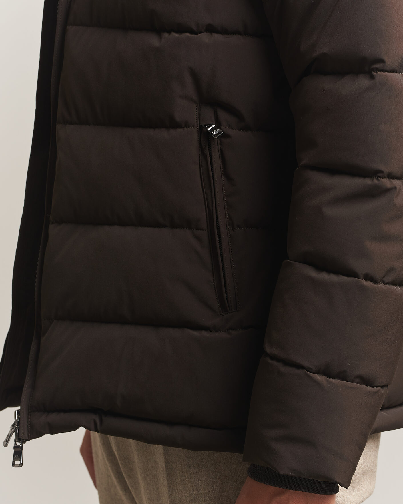 Men | Coats & Jackets | Oscar Jacobson | Hooded Puffer Jacket Brown