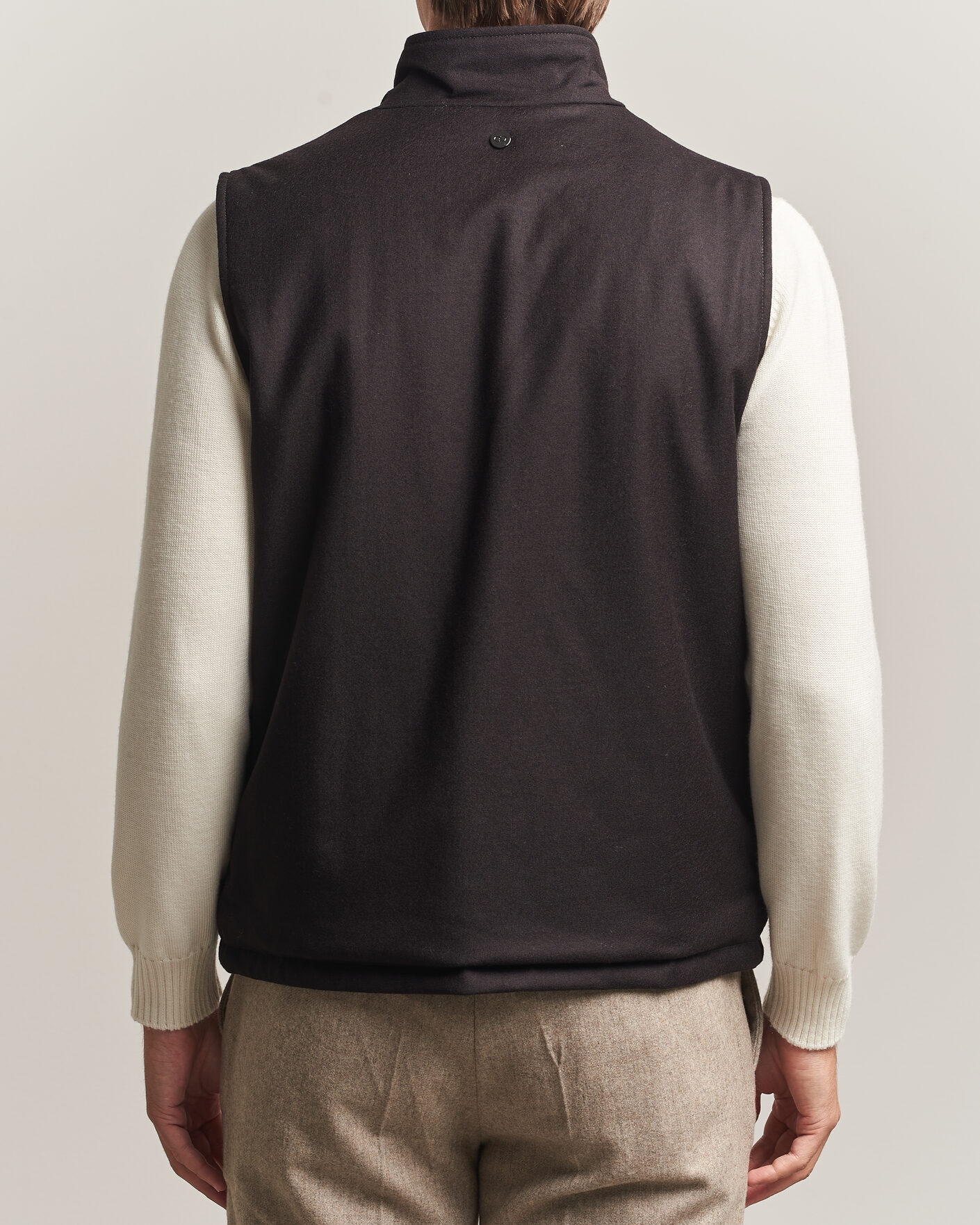 Men | Gilets | Oscar Jacobson | Nylon/Wool Reversible Vest Brown
