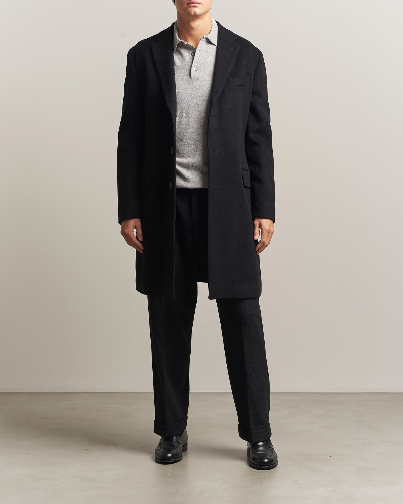 Men | Coats & Jackets | Oscar Jacobson | Sergio Wool Coat Black