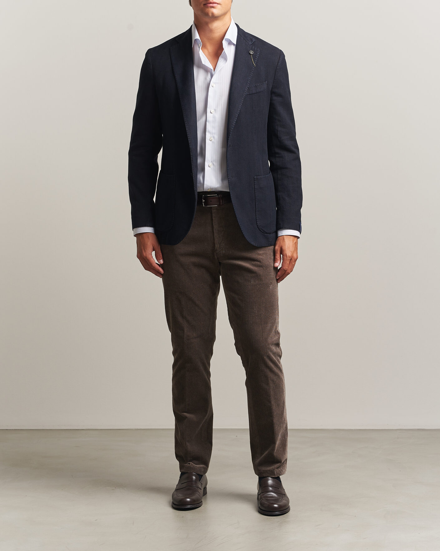 Men | Trousers | Oscar Jacobson | Dandy Corduroy Trousers Taupe