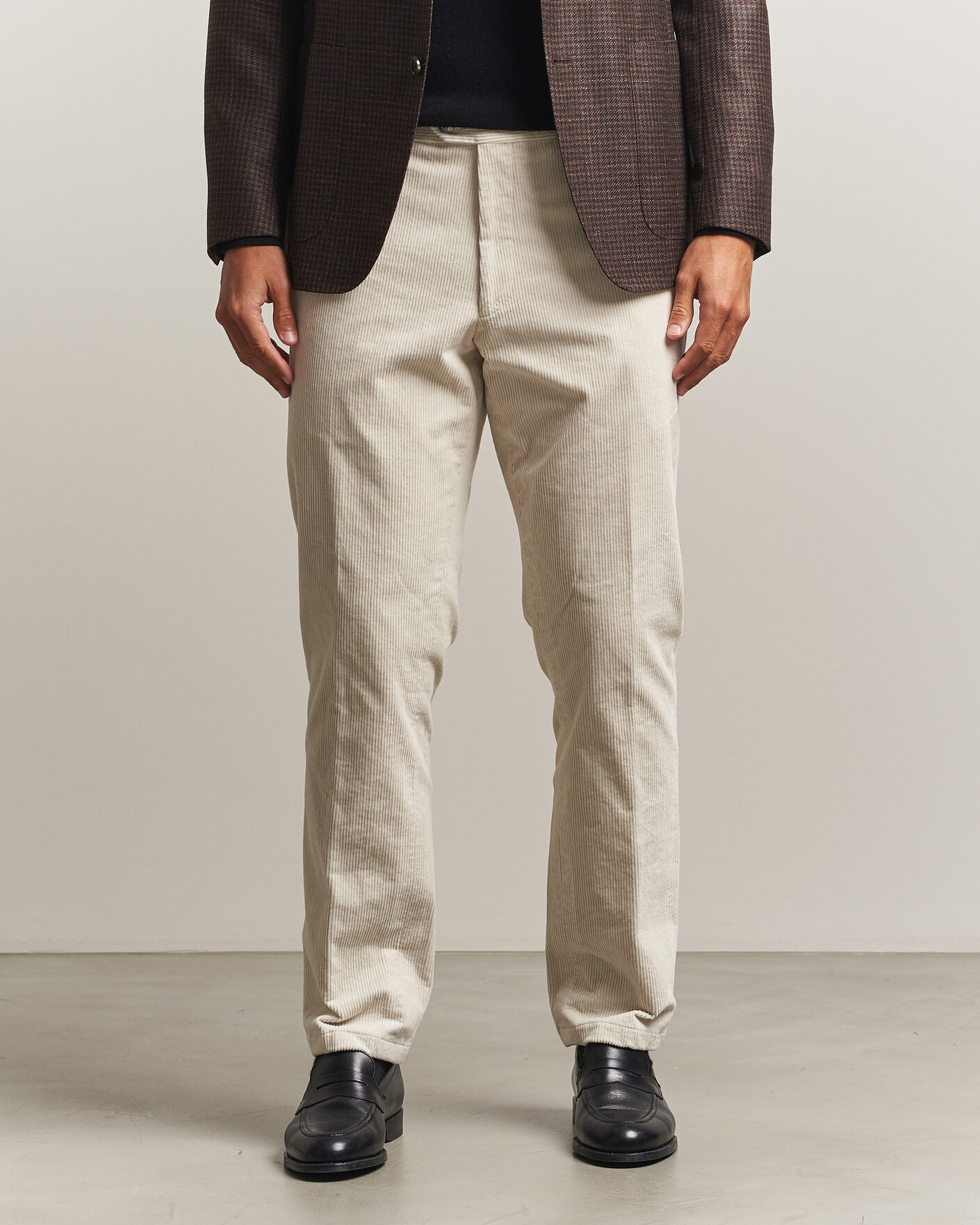 Men | Trousers | Oscar Jacobson | Dandy Corduroy Trousers White