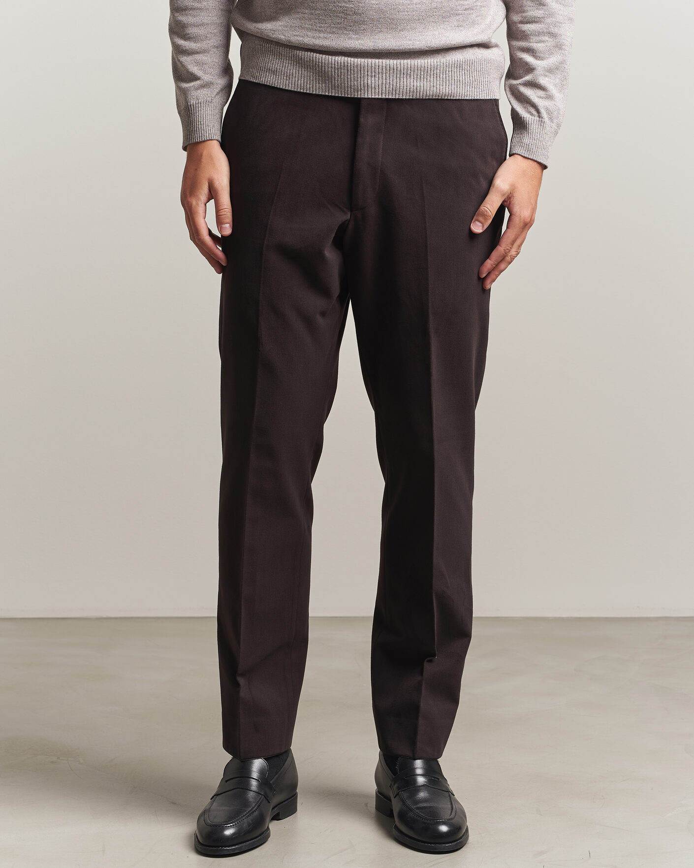 Men | Trousers | Oscar Jacobson | Dandy Brushed Cotton Trousers Brown
