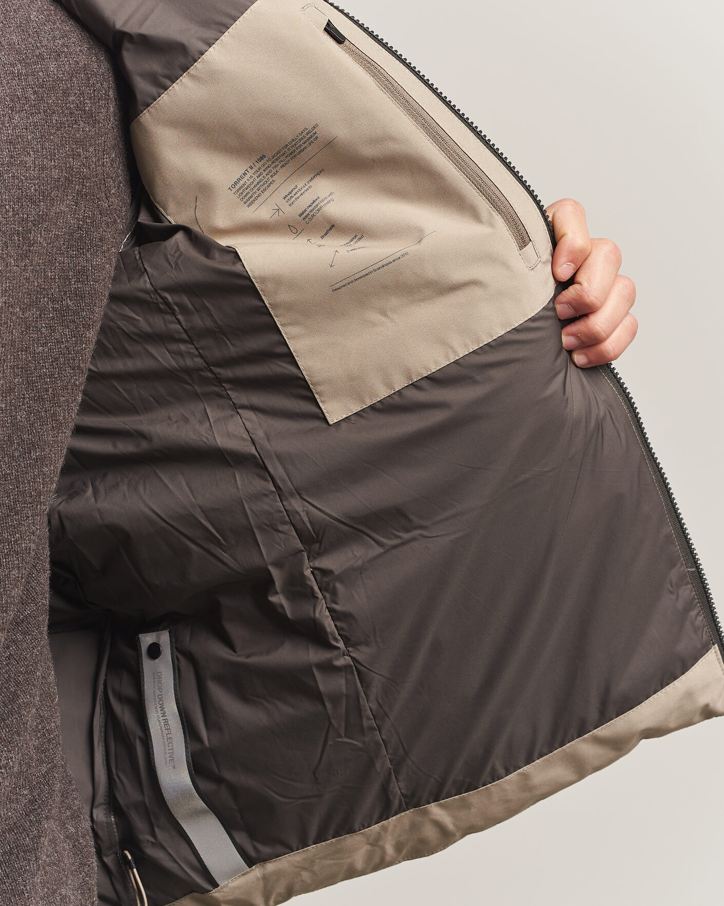 Men | Coats & Jackets | Scandinavian Edition | Torrent II Hooded Puffer Jacket Sand