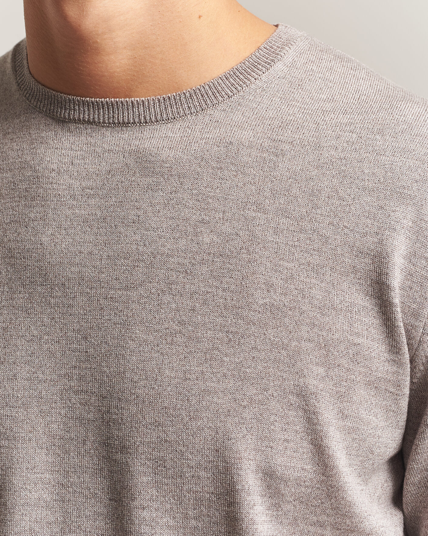 Men | Sweaters & Knitwear | Stenströms | Merino Patch Crew Neck Beige