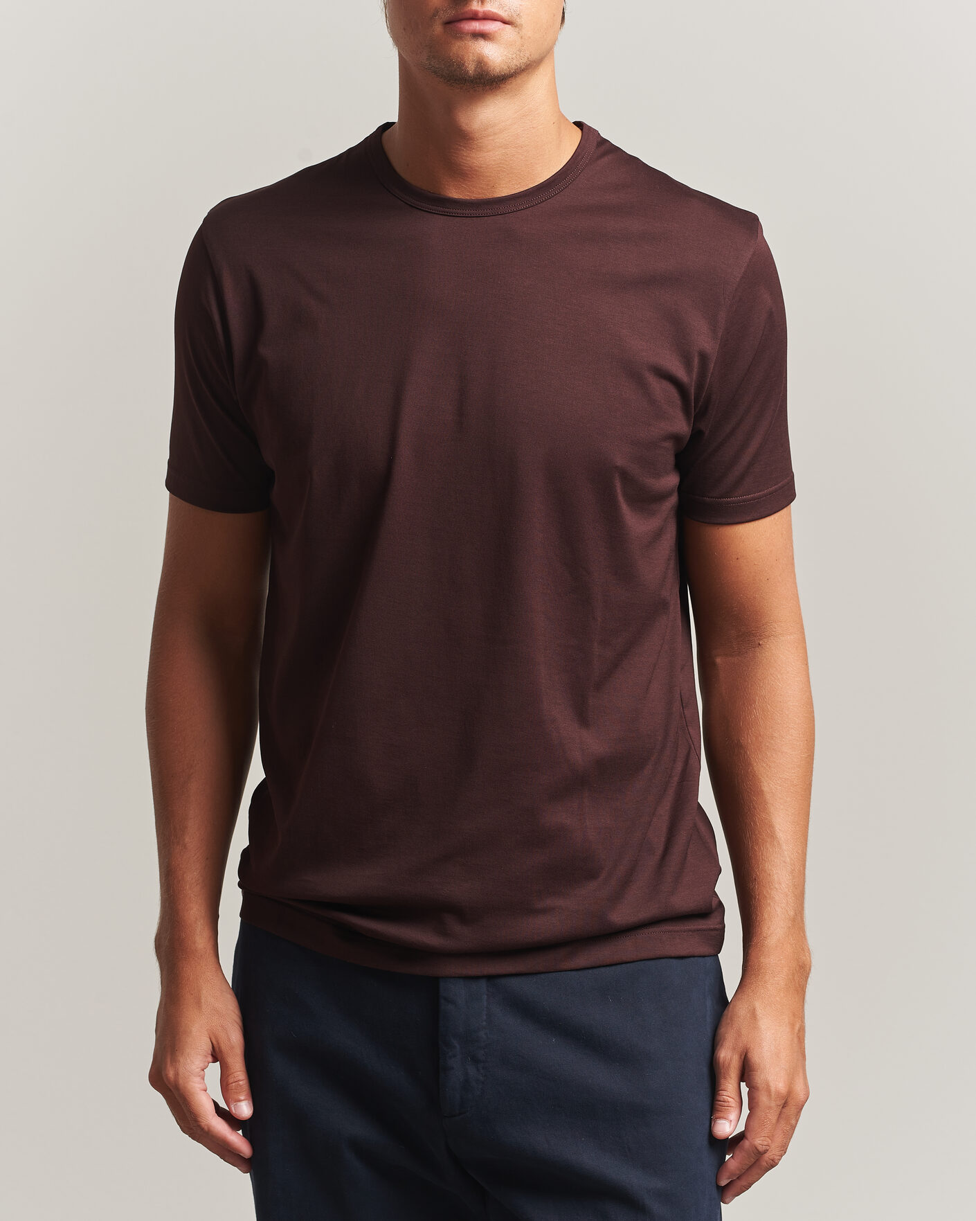 Men | T-Shirts | Sunspel | Crew Neck Q82 Cotton T-Shirt Dark Brown