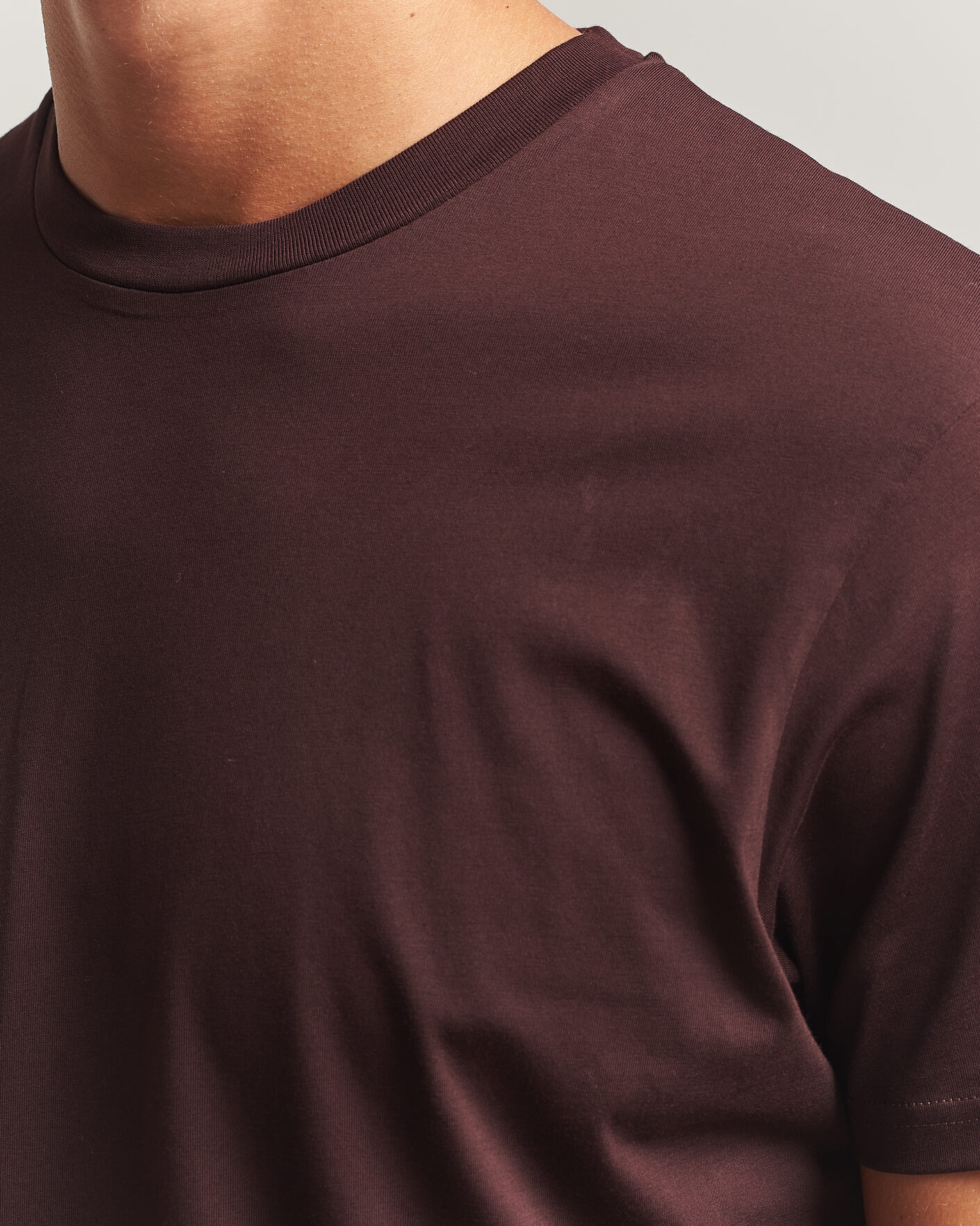 Men | T-Shirts | Sunspel | Riviera Midweight T-Shirt Dark Brown