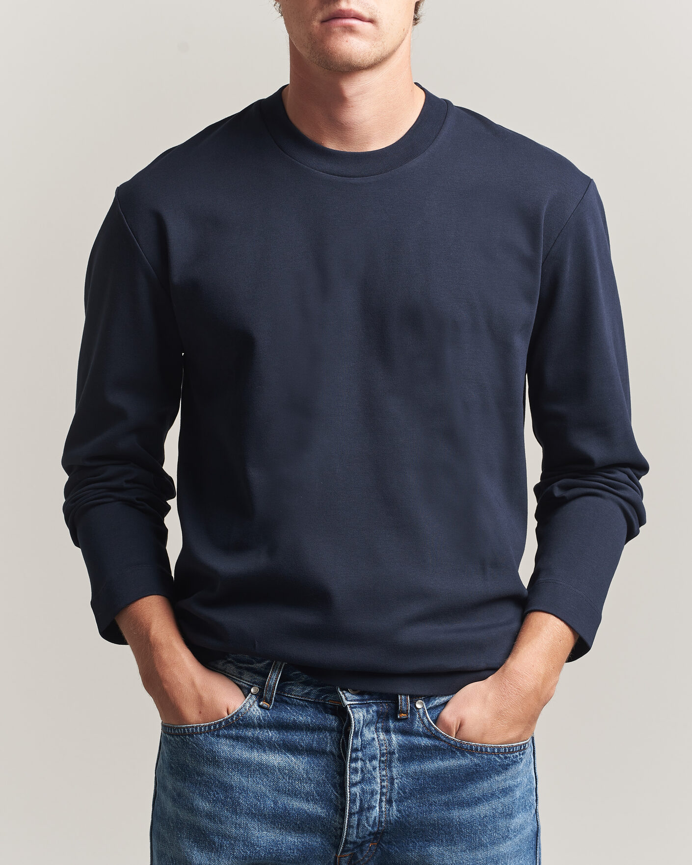 Men | T-Shirts | Sunspel | Heavy Weight Supima Cotton Long Sleeve T-Shirt Navy