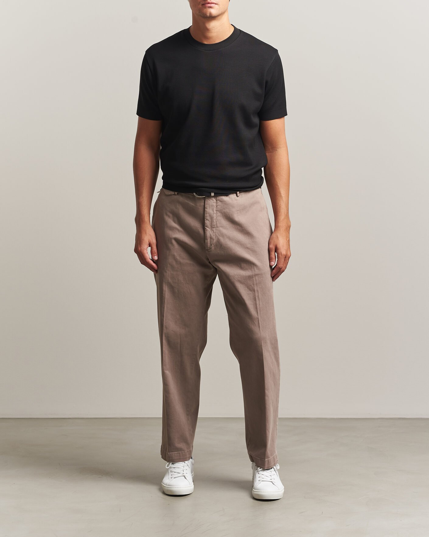 Men | T-Shirts | Sunspel | Cotton Piquet T-Shirt Black