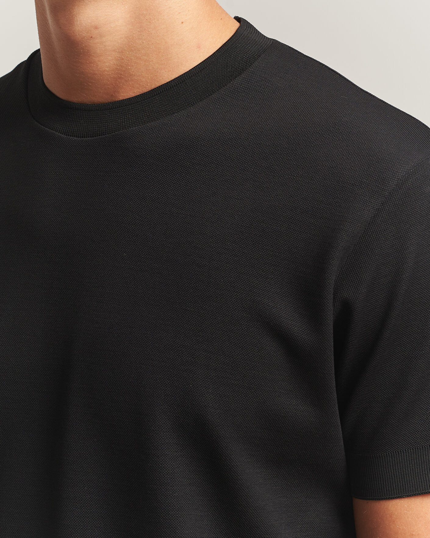 Men | T-Shirts | Sunspel | Cotton Piquet T-Shirt Black