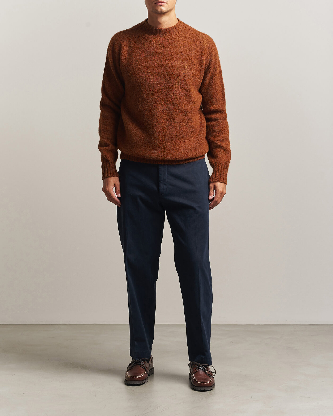 Men | Sweaters & Knitwear | Sunspel | Brushed Shetland Crew Neck Dark Tabacco