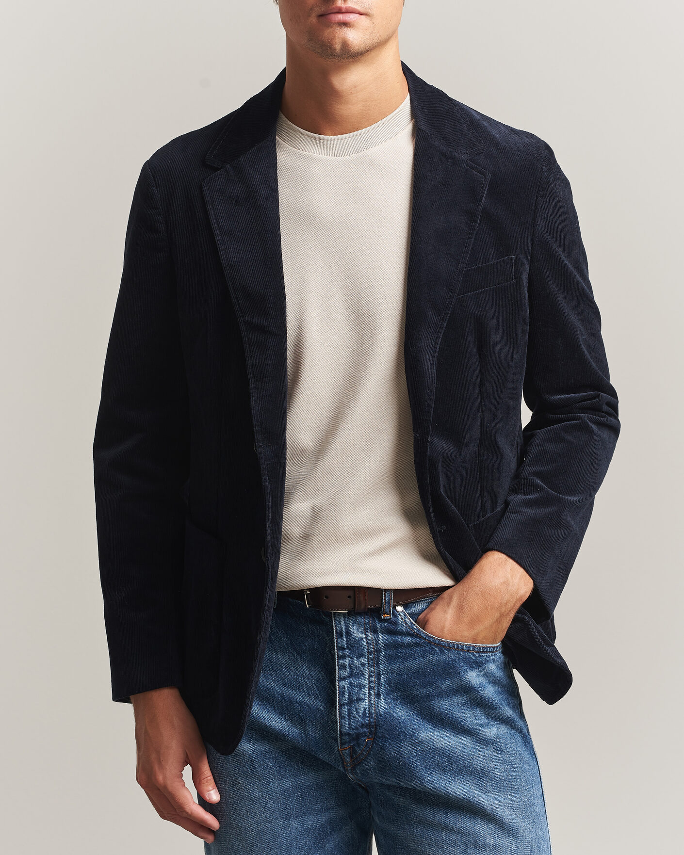 Men | Blazers | Sunspel | Relaxed Corduroy Blazer Navy