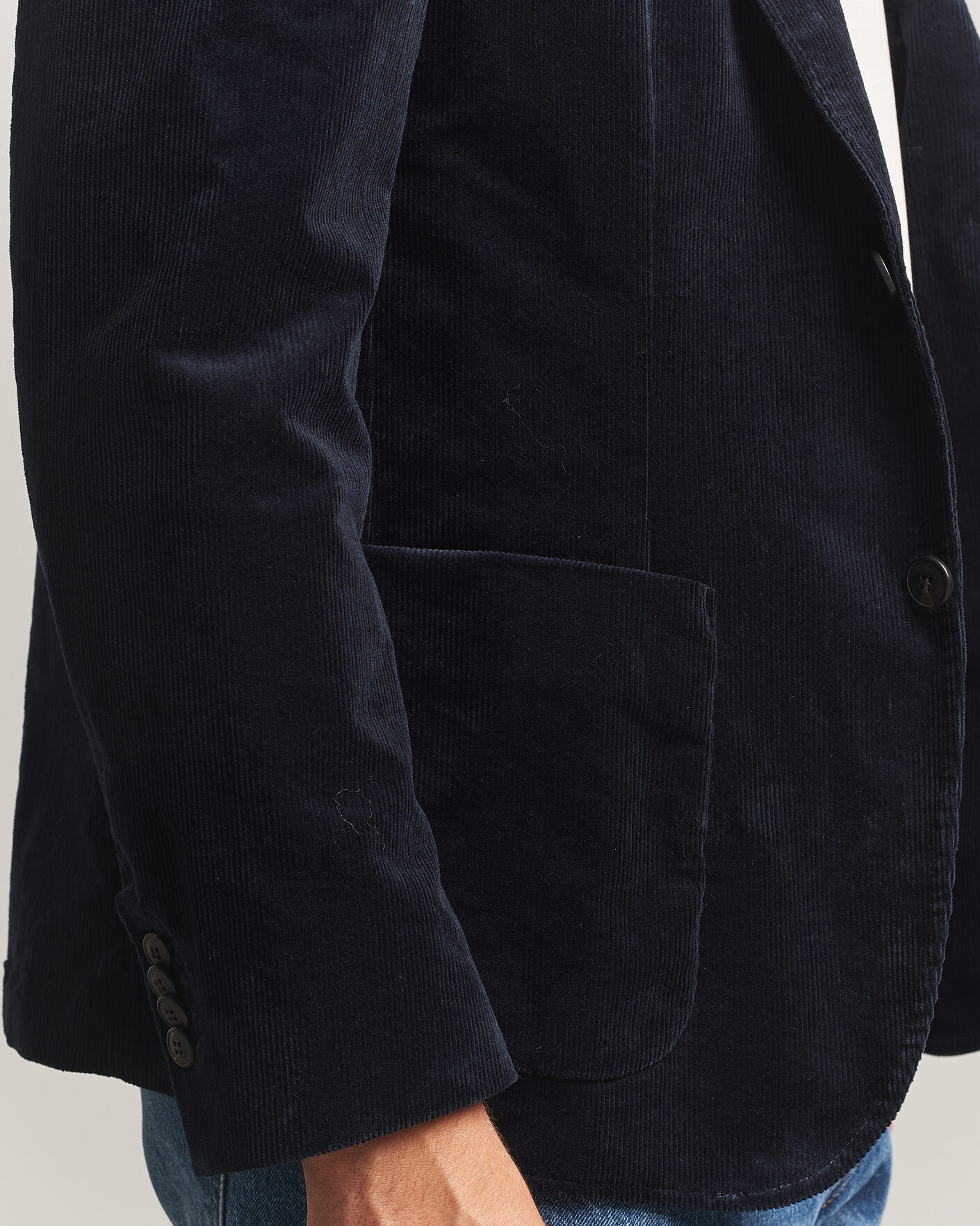 Men | Blazers | Sunspel | Relaxed Corduroy Blazer Navy