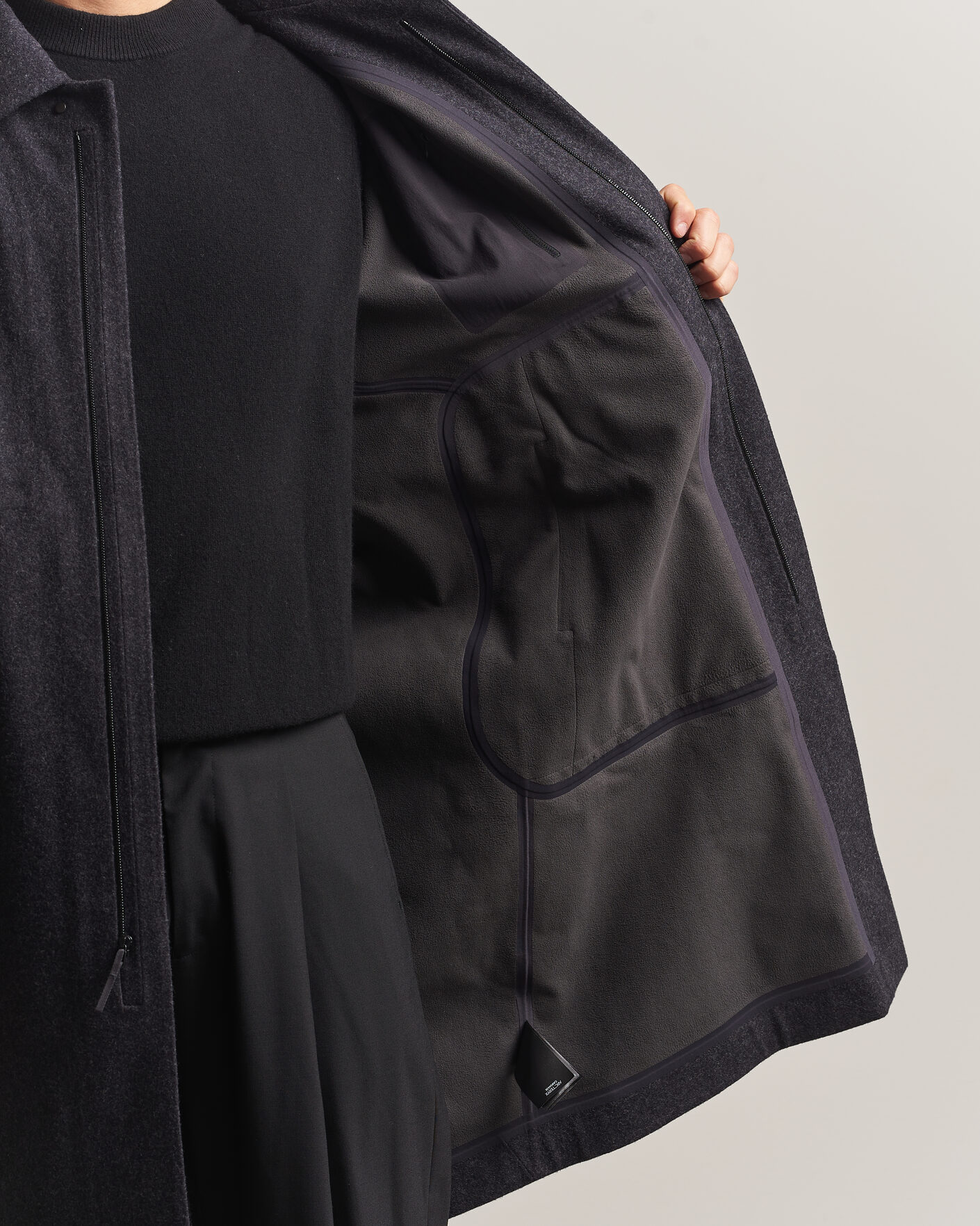 Men | Coats & Jackets | Arc'teryx Veilance | Alar Wool Coat Black