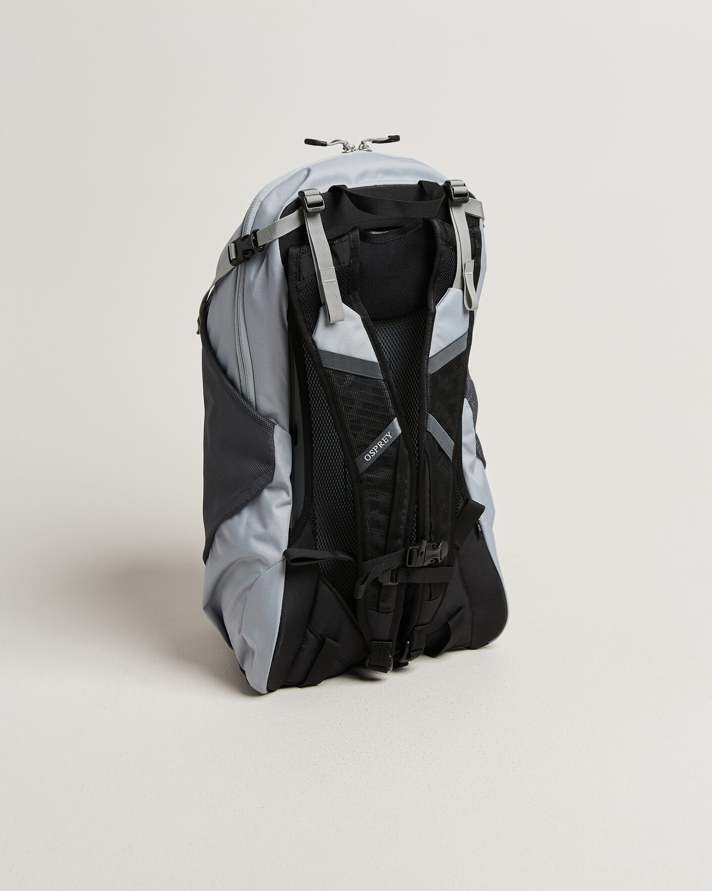 Men | Bags | Osprey | Hikelite LT 22 Silver Lining